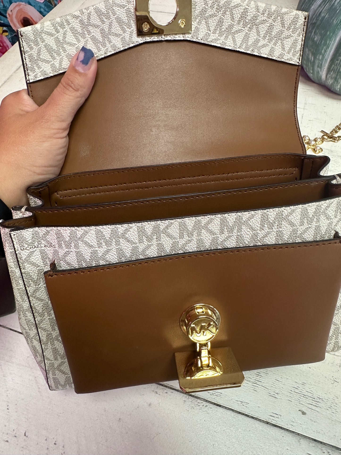 Pre Owned Michael Kors Lita Handbag