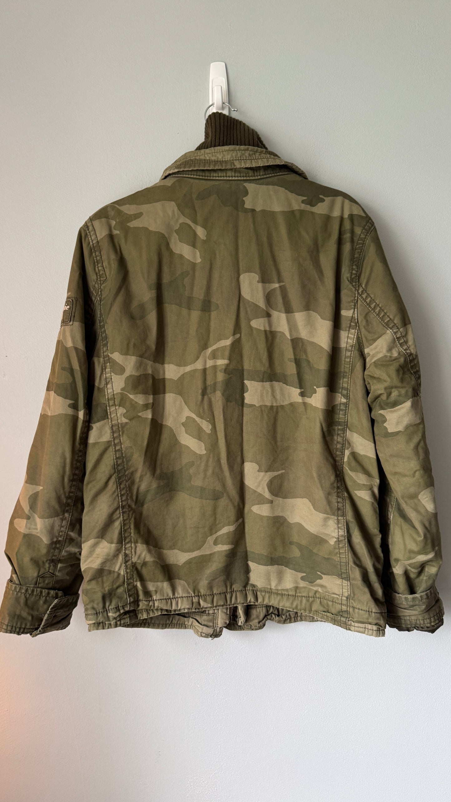Abercrombie & Fitch Ladies Vintage Army Coat Size Large