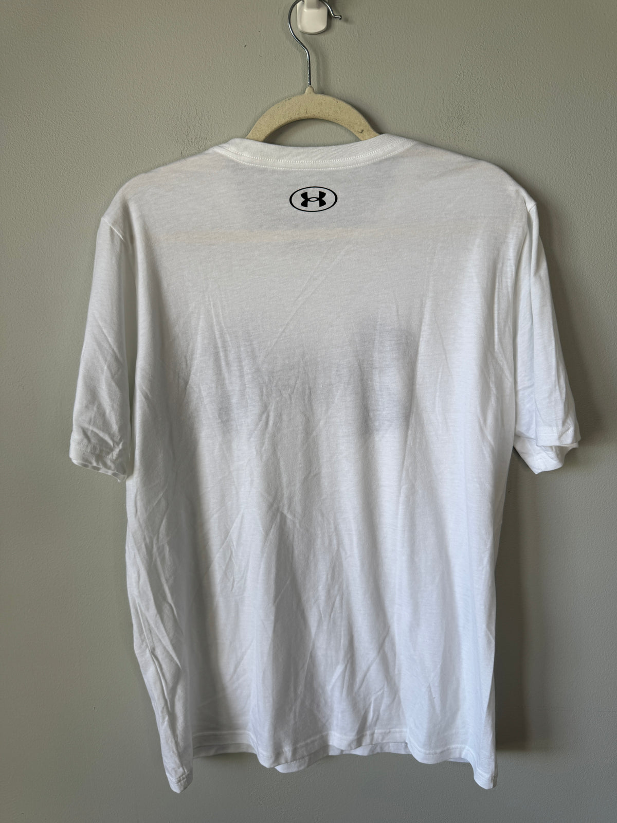Under Armour Mens Tee Size L