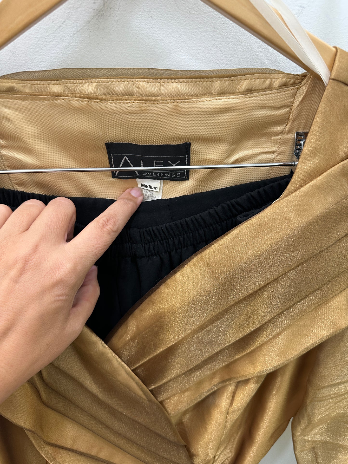 Alex Evenings Gold Pant Set Size Medium