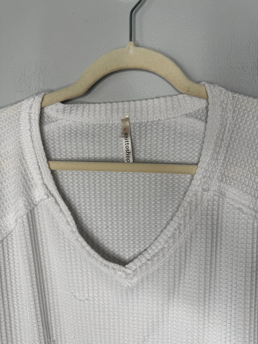 Mittoshop White Top with Snags Size M/L
