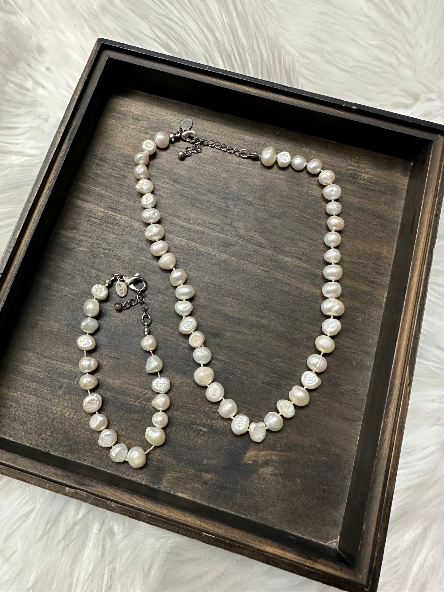 Pre Owned Faux Pearl Jewelry