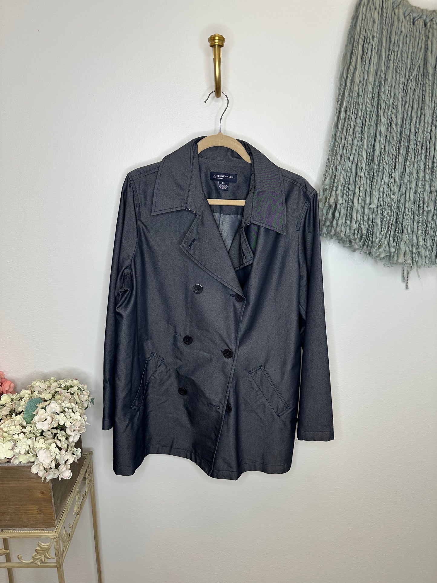 Pre Owned Ladies Apparel