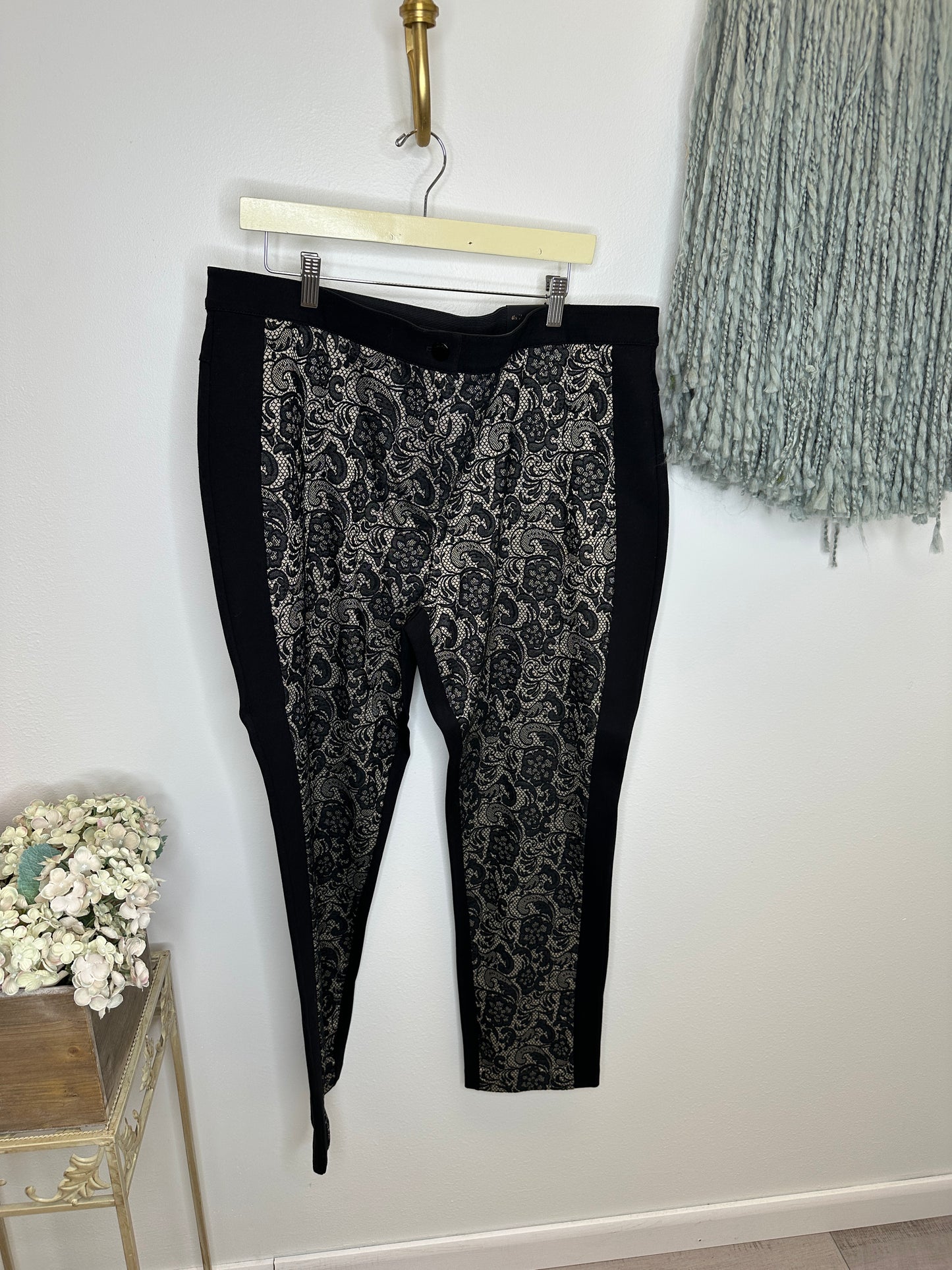 Pre Owned Boston Proper and Chico's Items