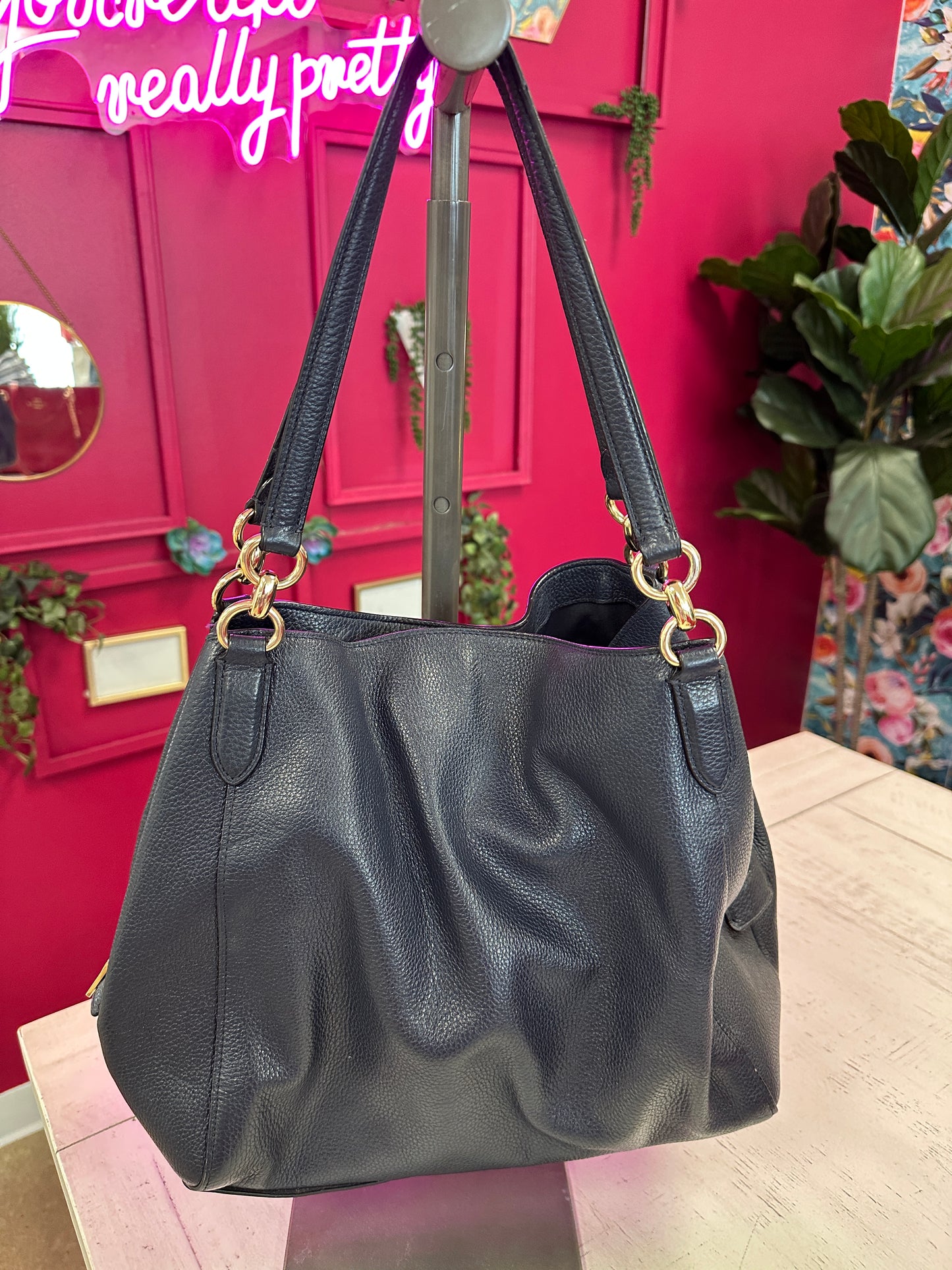 Pre Owned Coach Leather Shoulder Bag