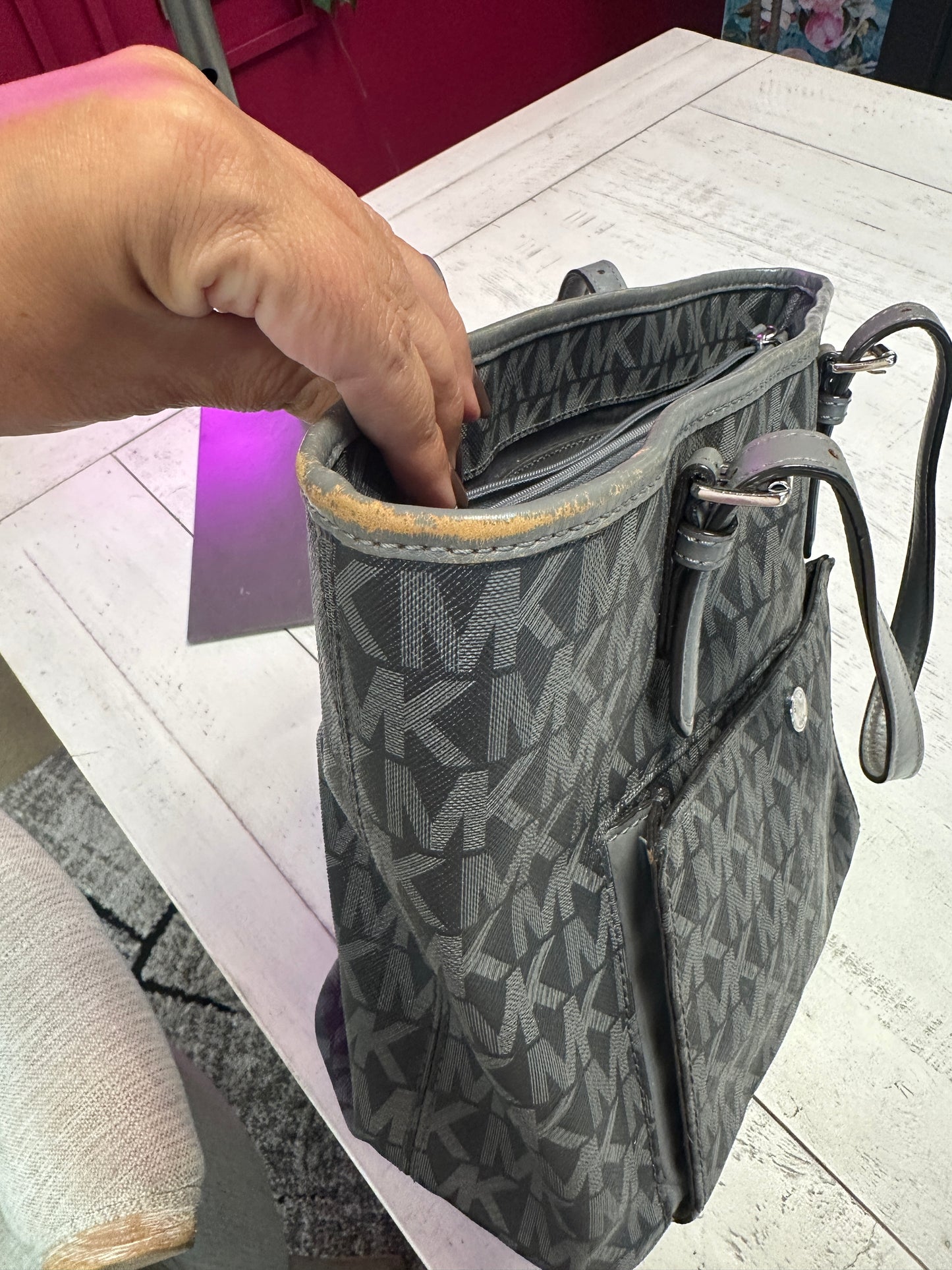 Pre Owned Designer Michael Kors Tote