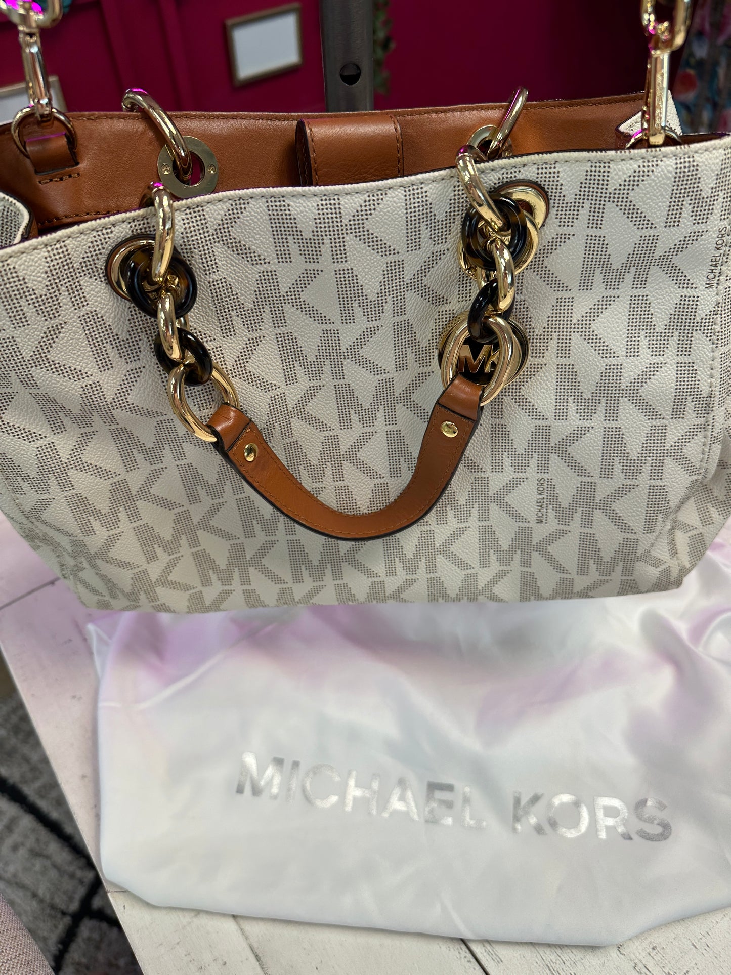 Pre Owned Designer Michael Kors Tote with strap