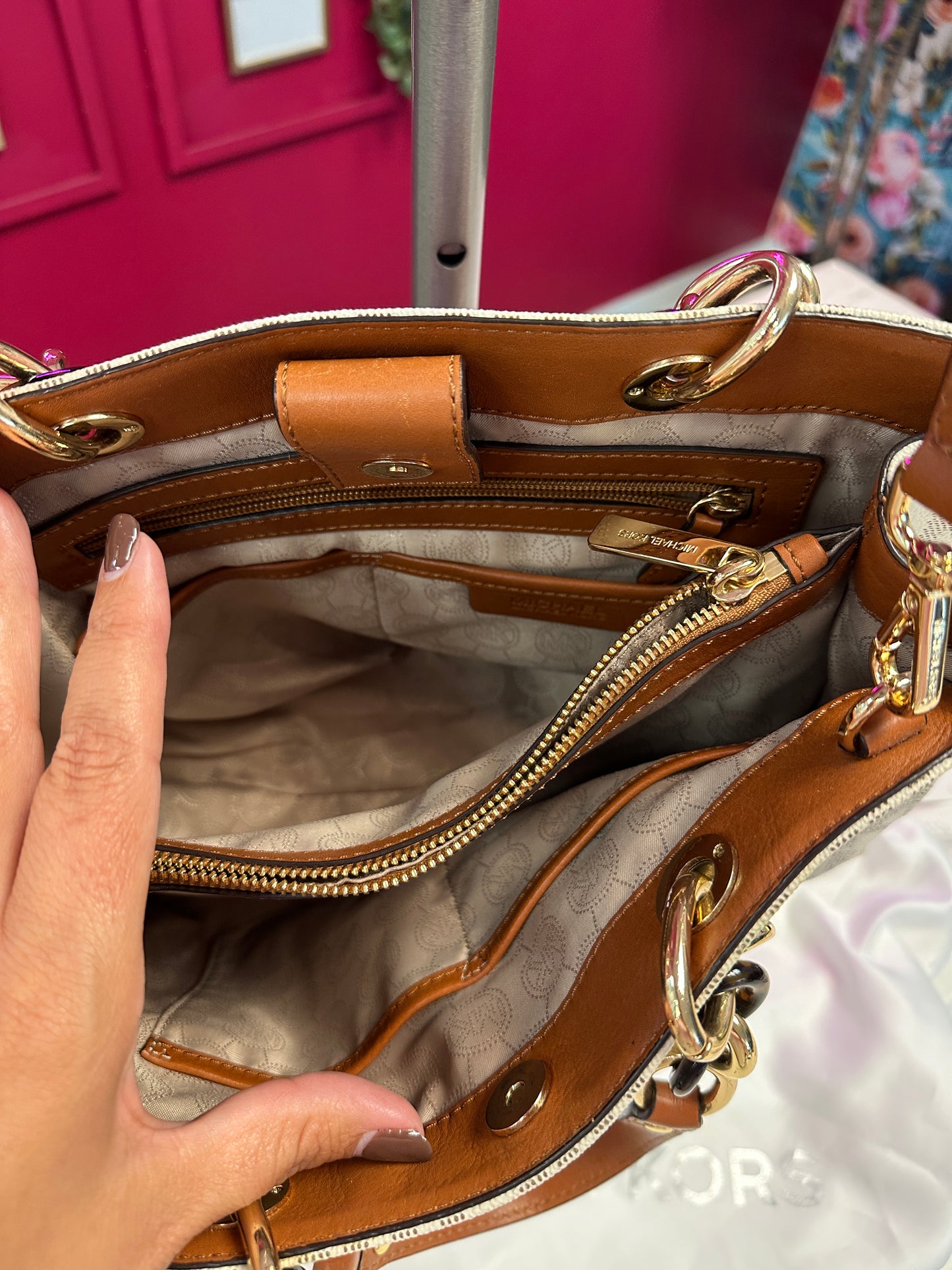 Pre Owned Designer Michael Kors Tote with strap