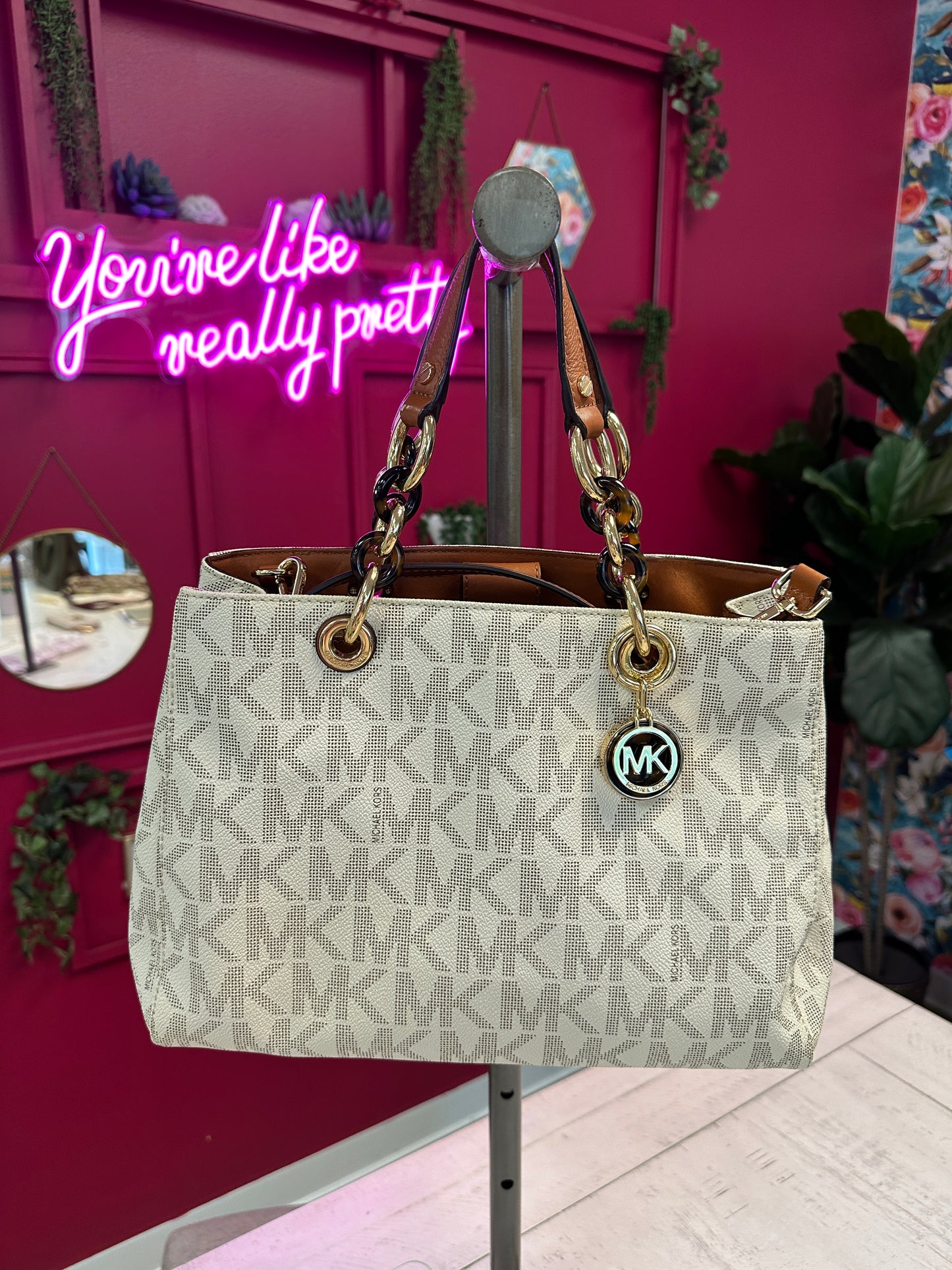 Pre Owned Designer Michael Kors Tote with strap