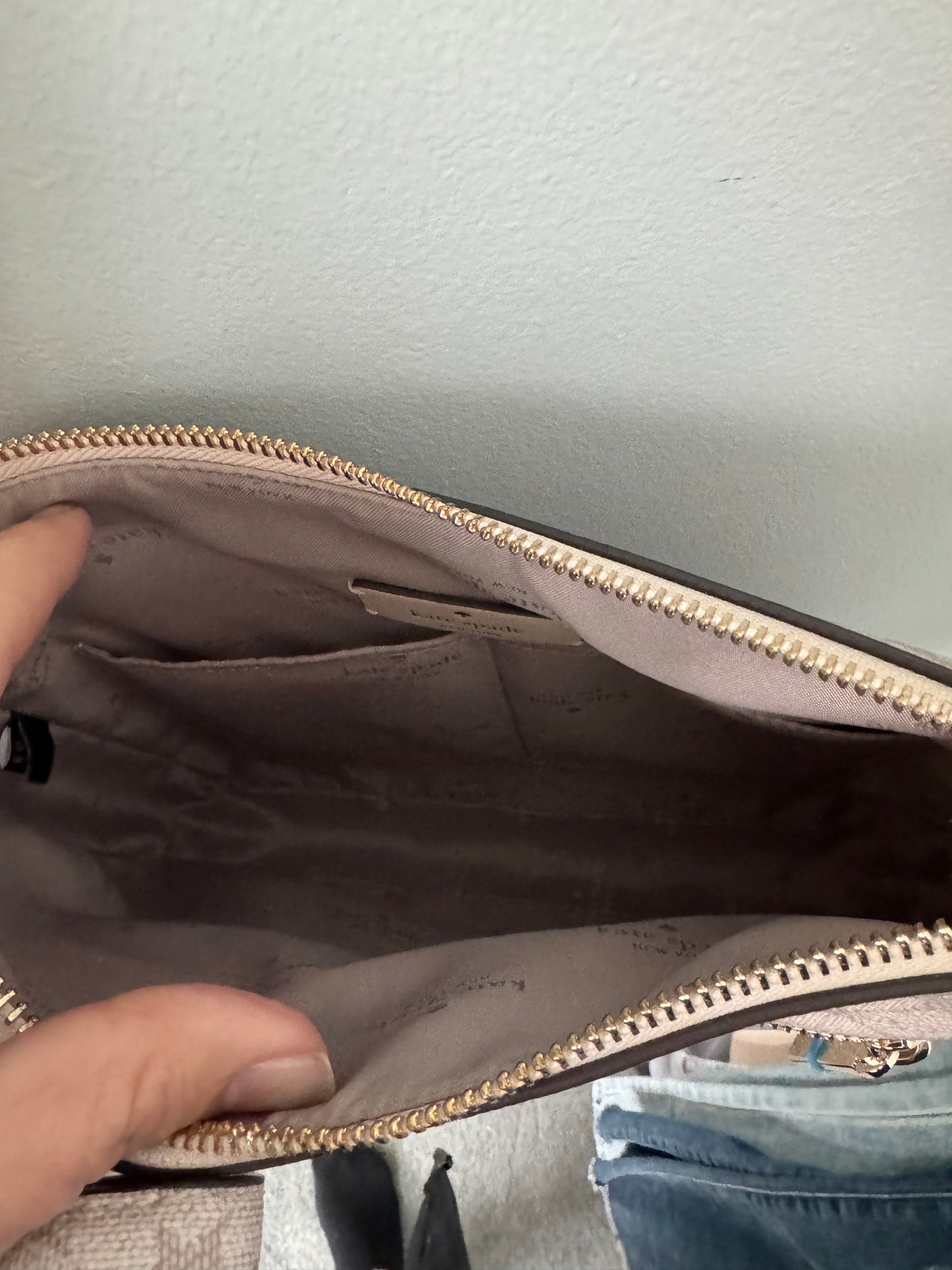 Pre Owned Kate Spade Flower Crossbody