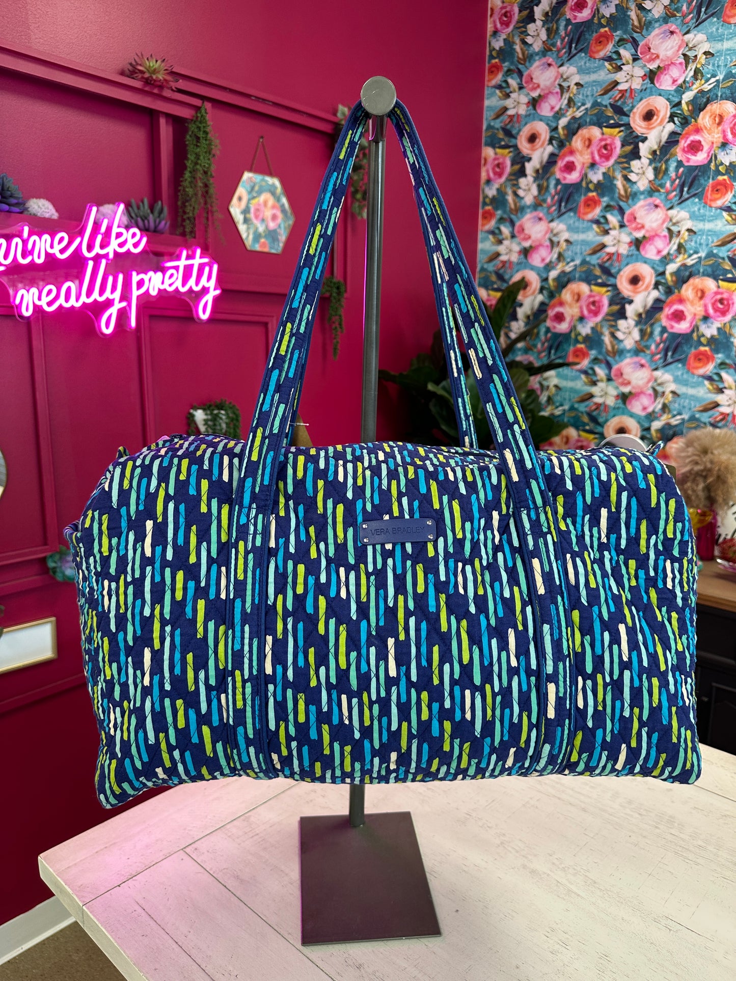 Pre Owned Designer Vera Bradley Travel Bag