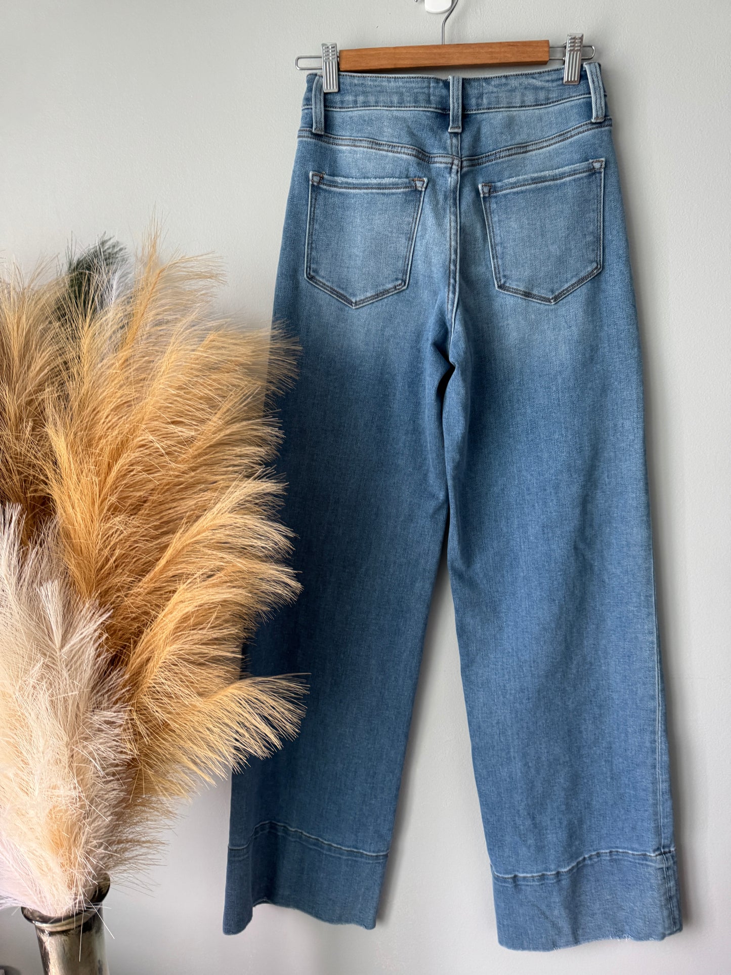 Vici Jeans Size 25