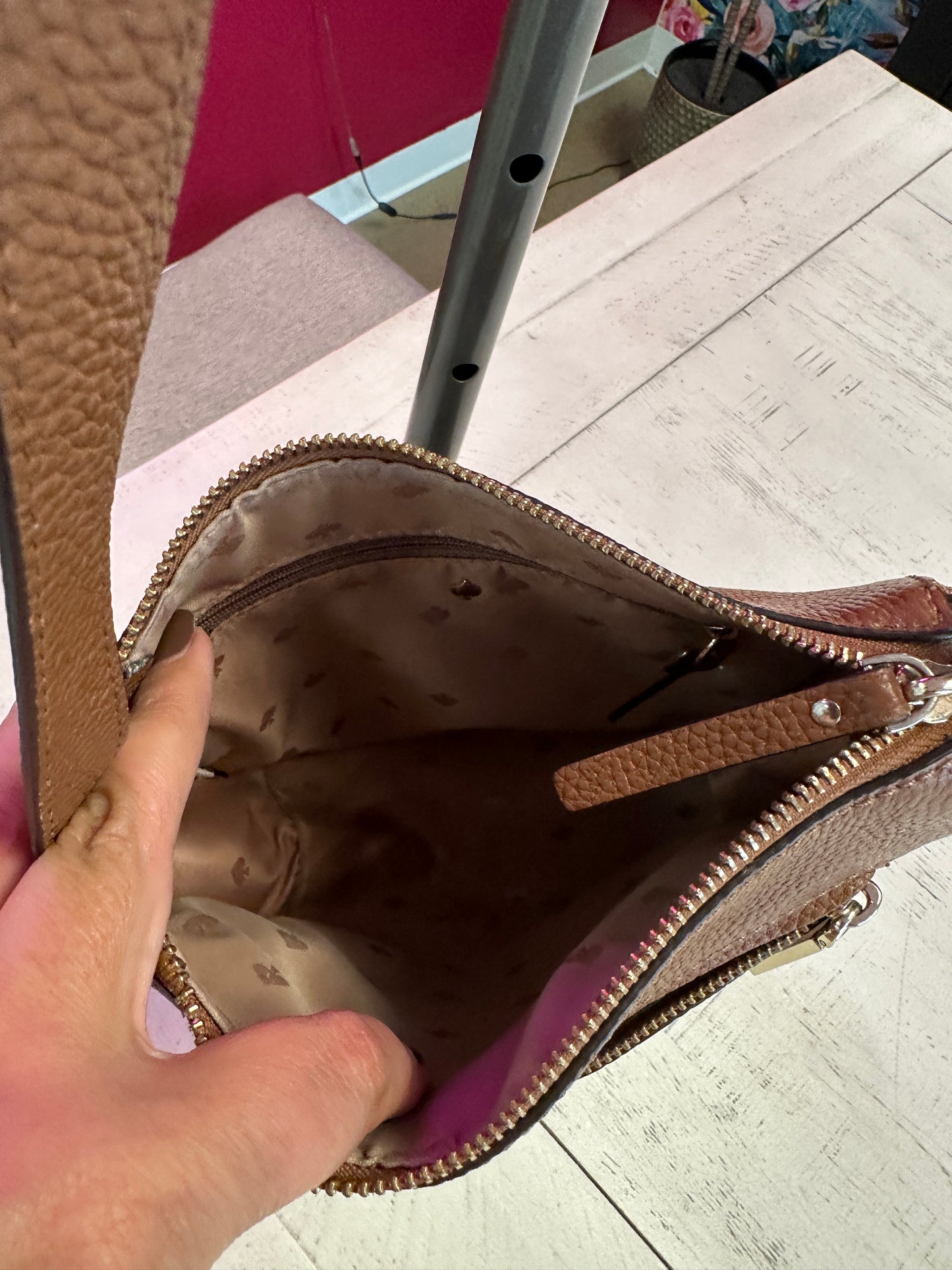 Pre Owned Kate Spade Cross Body