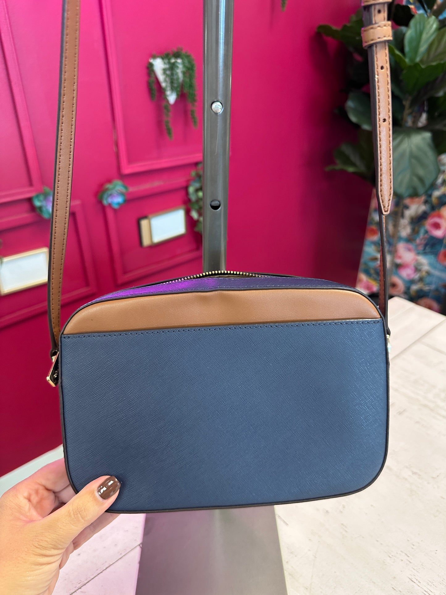Pre Owned Michael Kors Cross Body