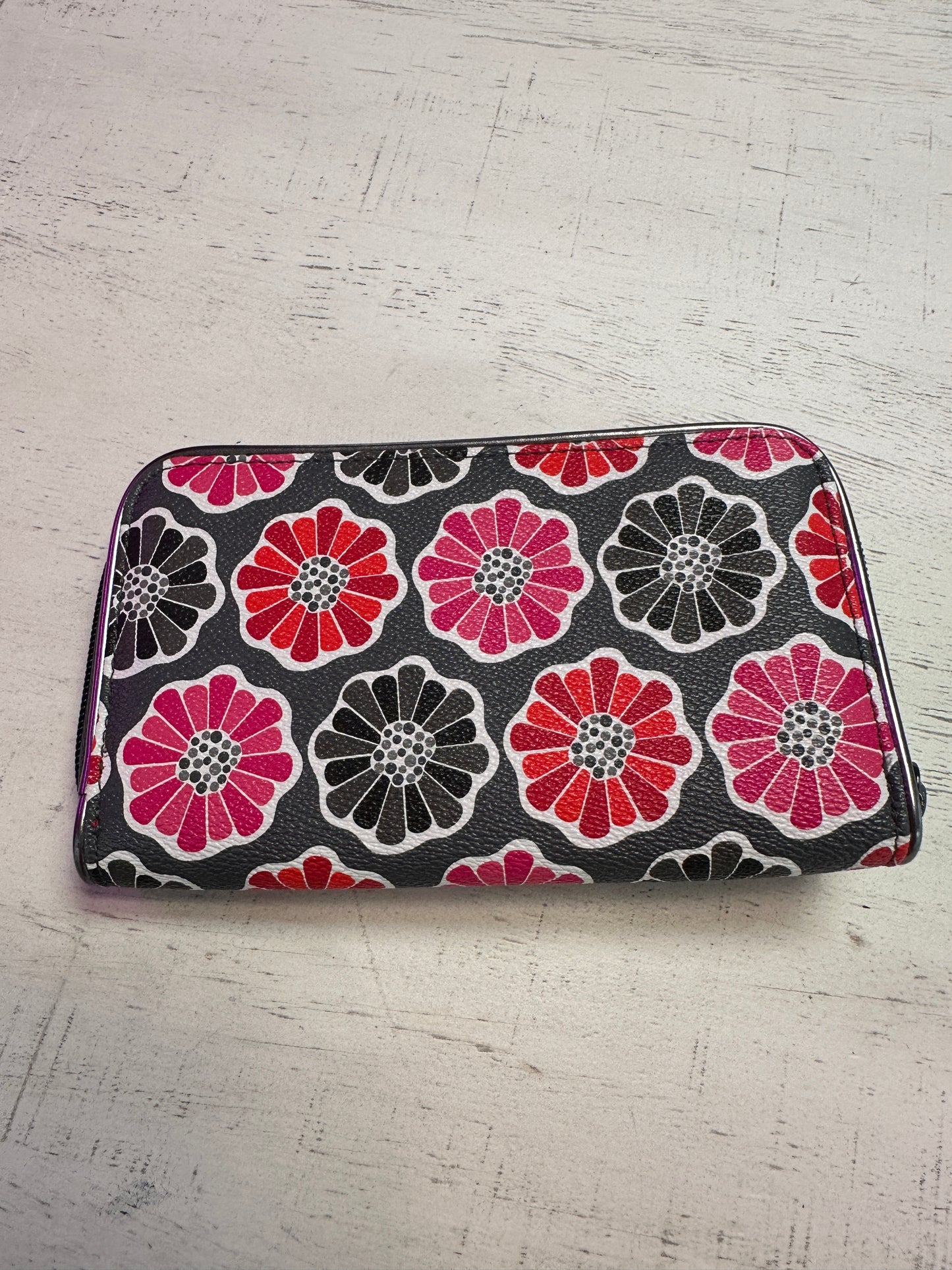 Pre Owned Vera Bradley Wallet