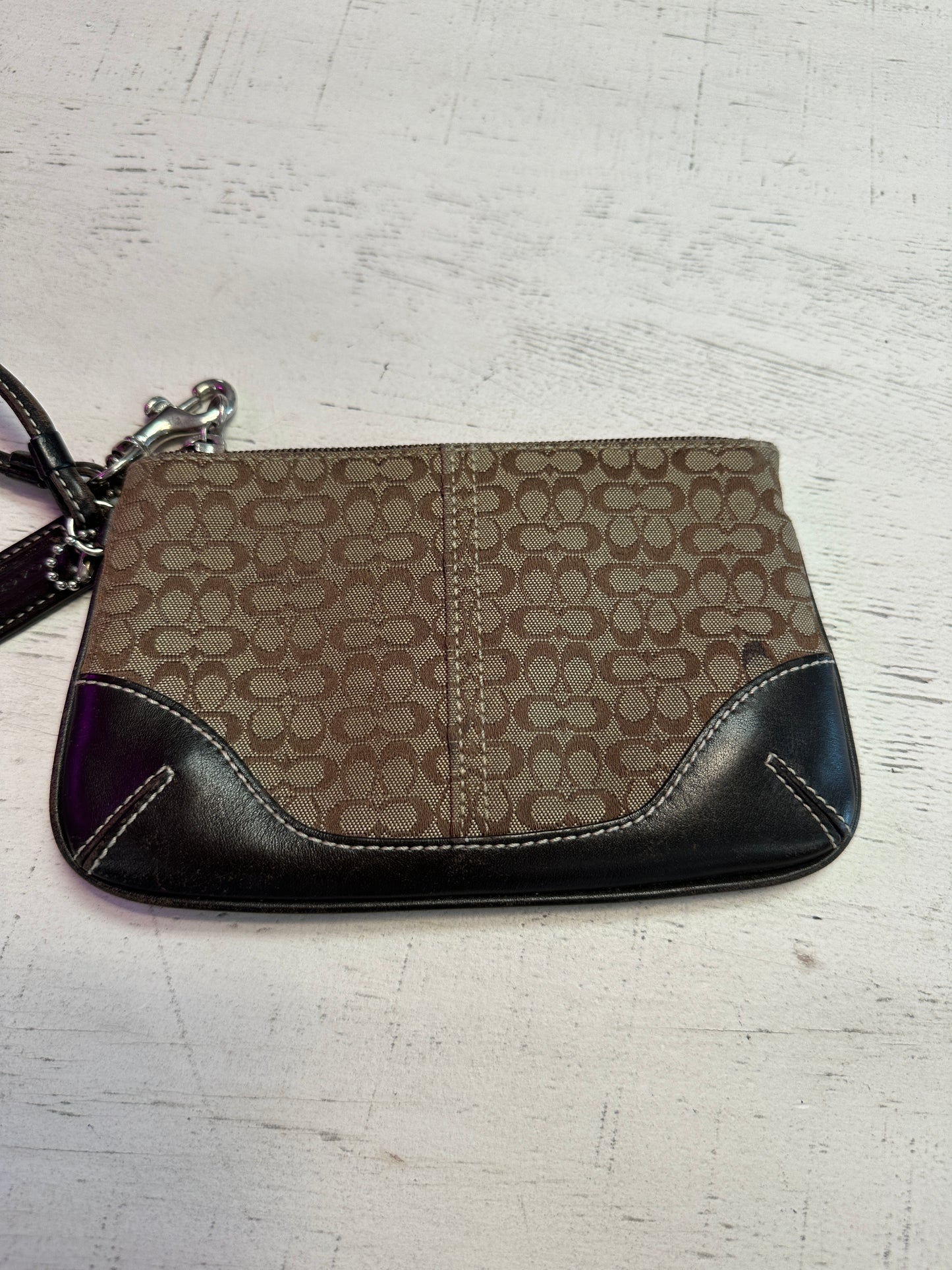 Pre Owned Coach Wristlet