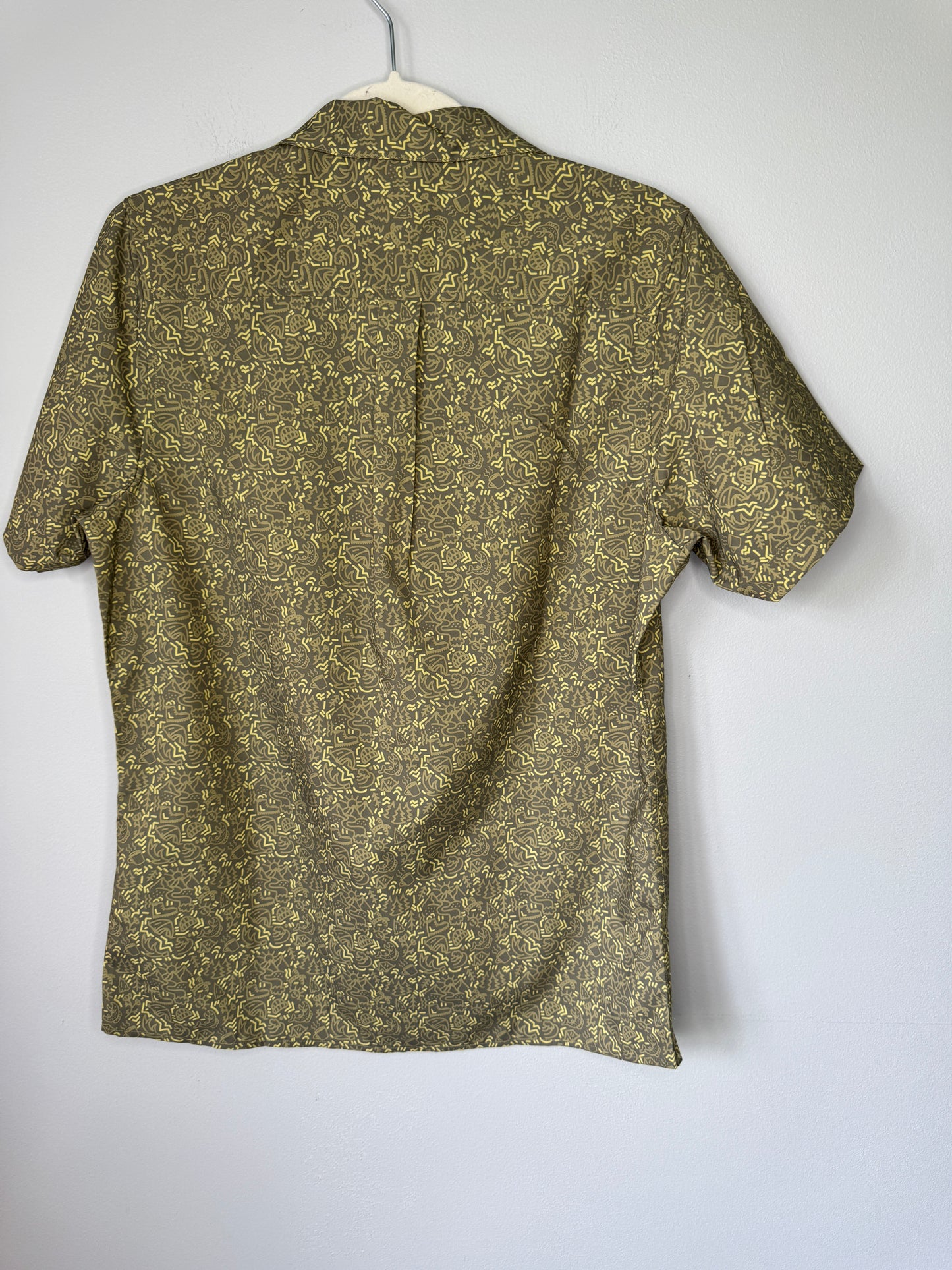 Helly Hansen Size Small Men's Top