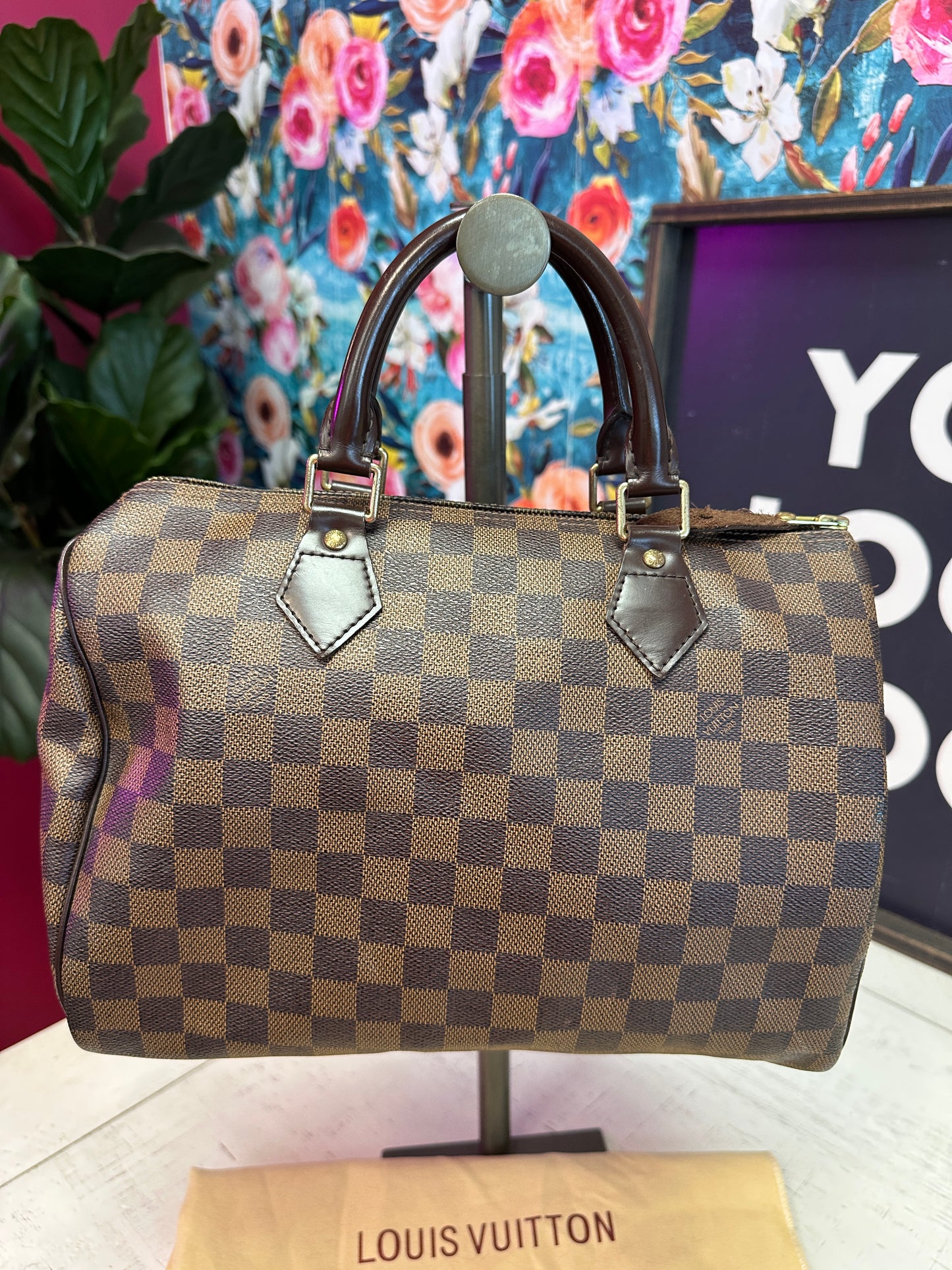 Pre Owned Damier Ebene Speedy 30