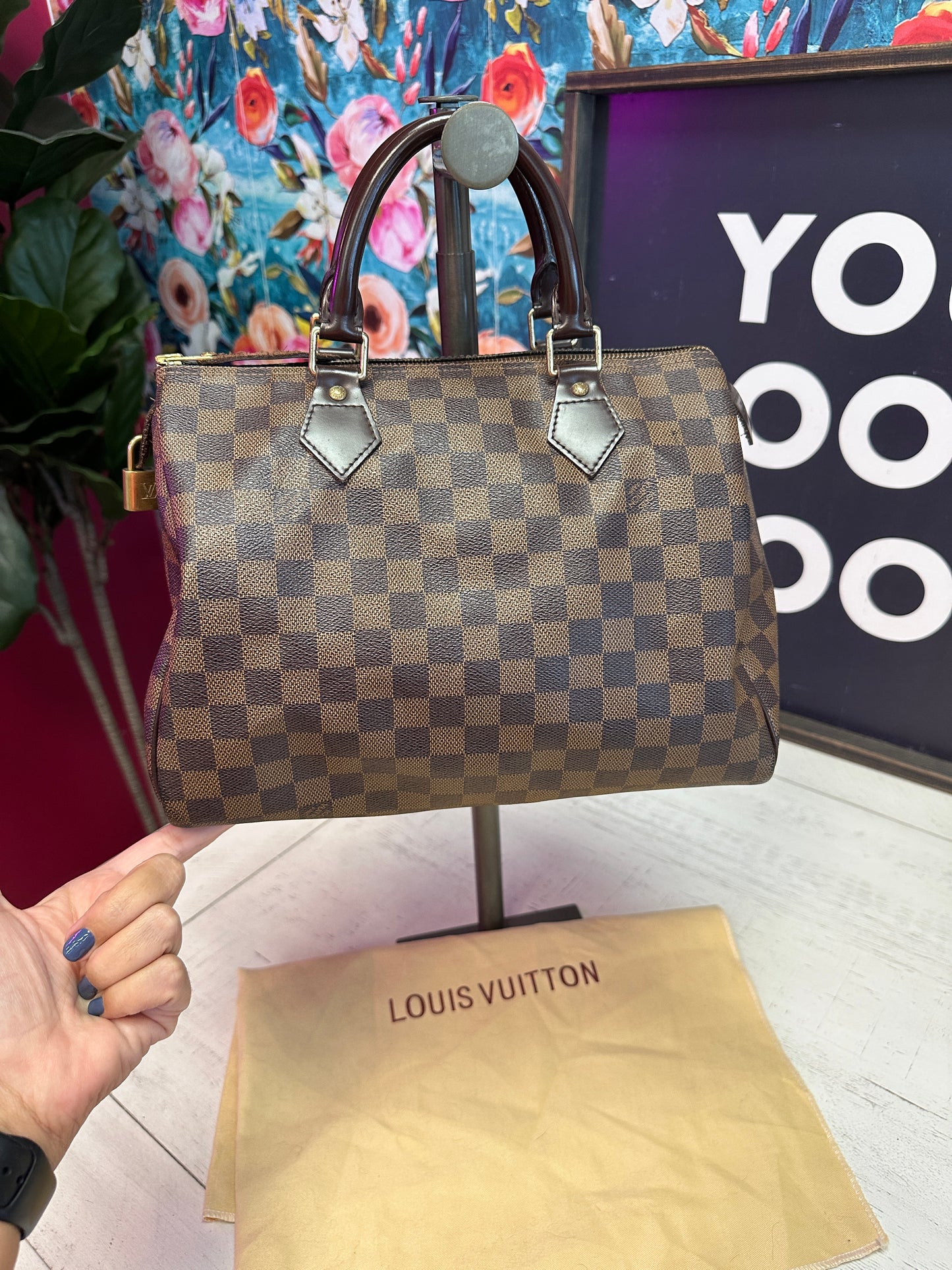 Pre Owned Damier Ebene Speedy 30