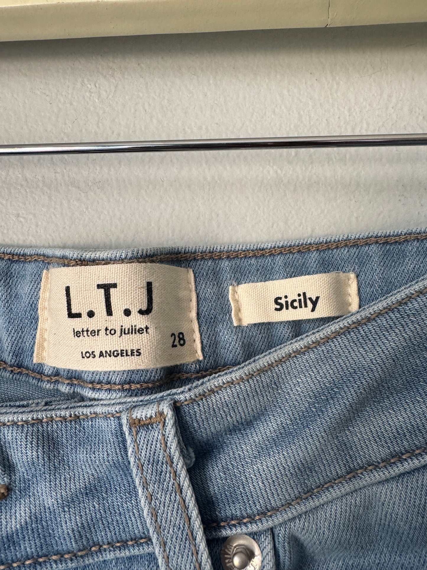 L.T.J Letter to Juliet Light Wash Denim Jeans Size 28