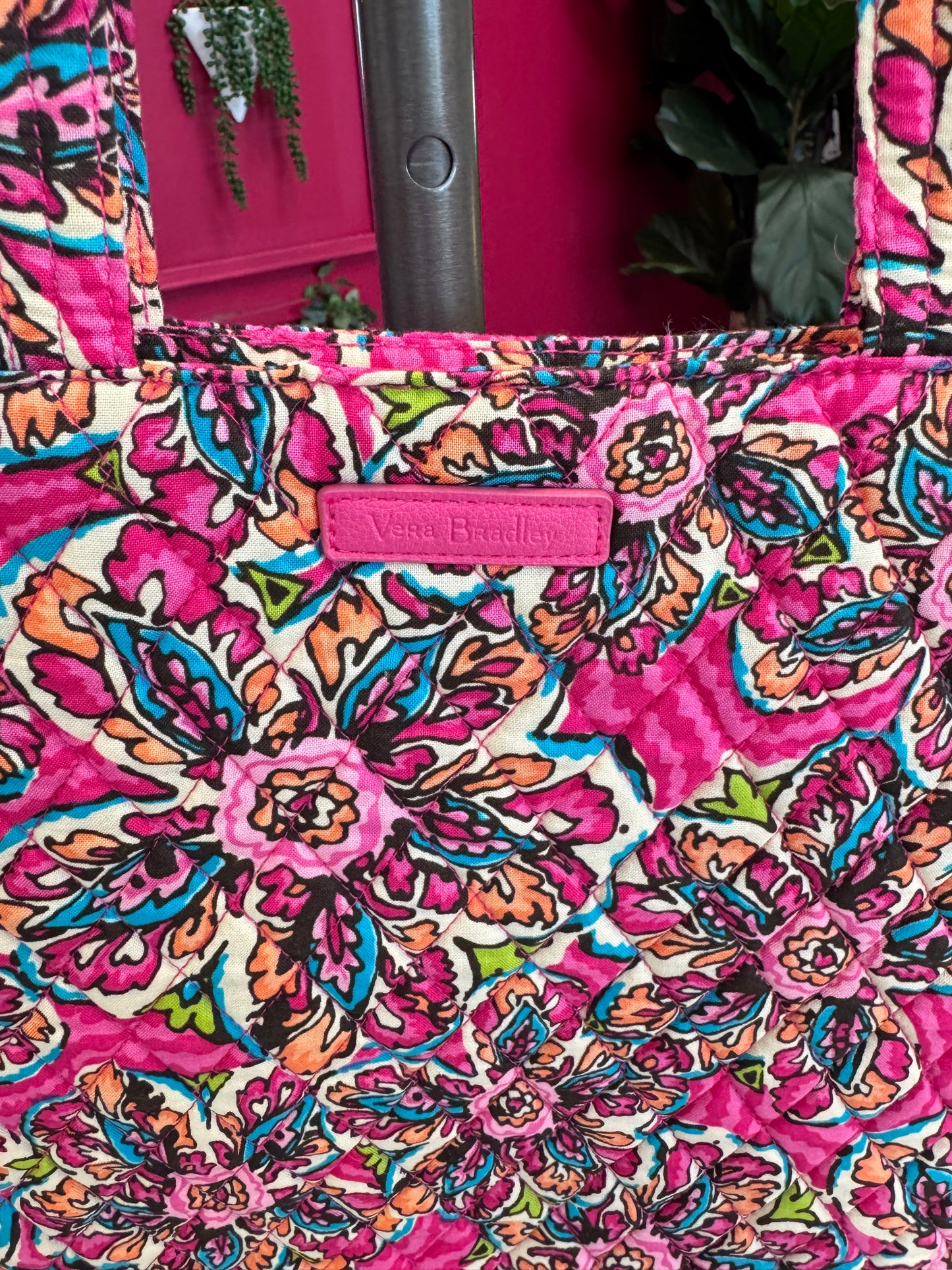 Pre Owned Vera Bradley Quitled Bag