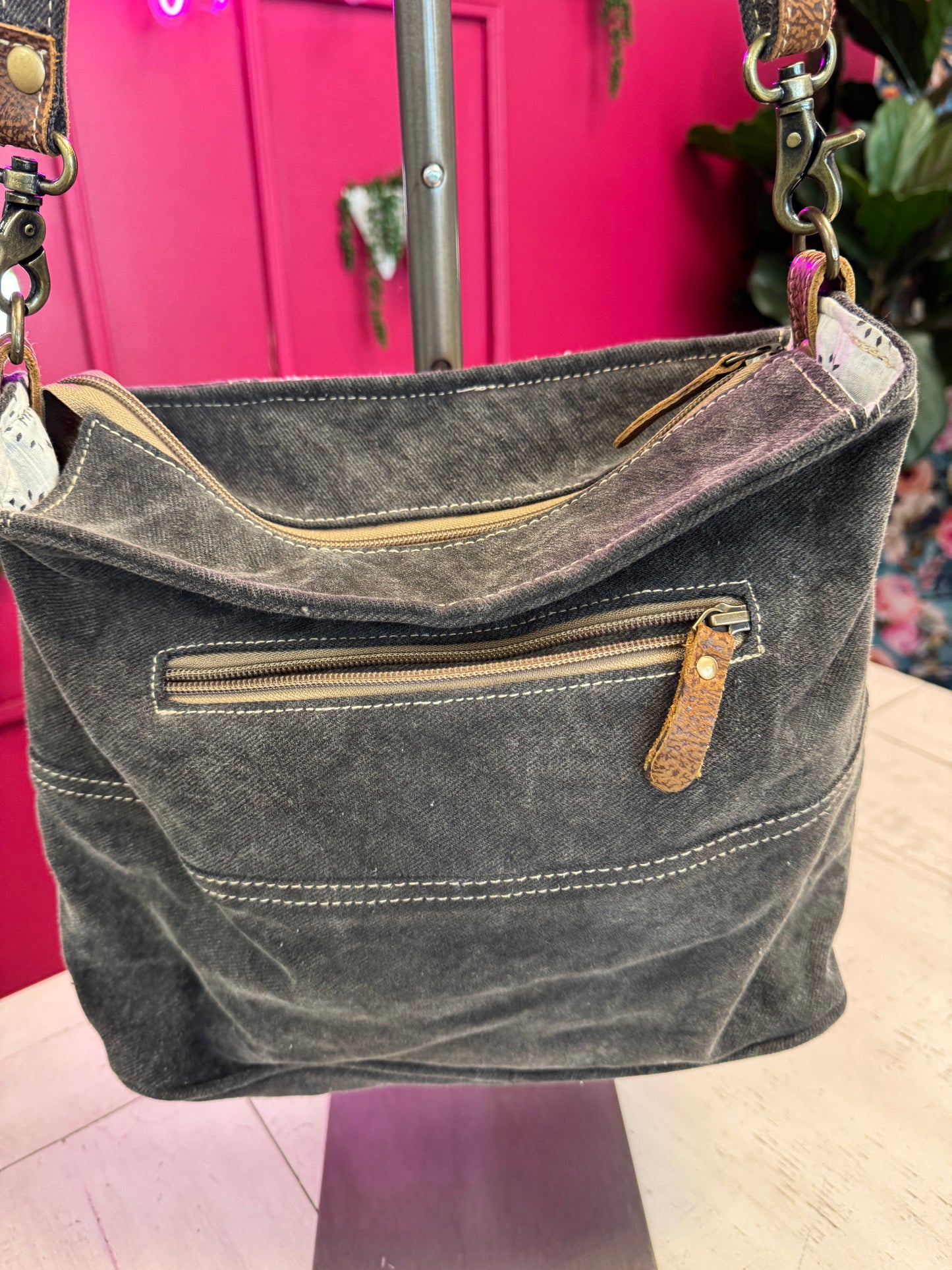 Pre Owned Myra Cross Body - Aztec