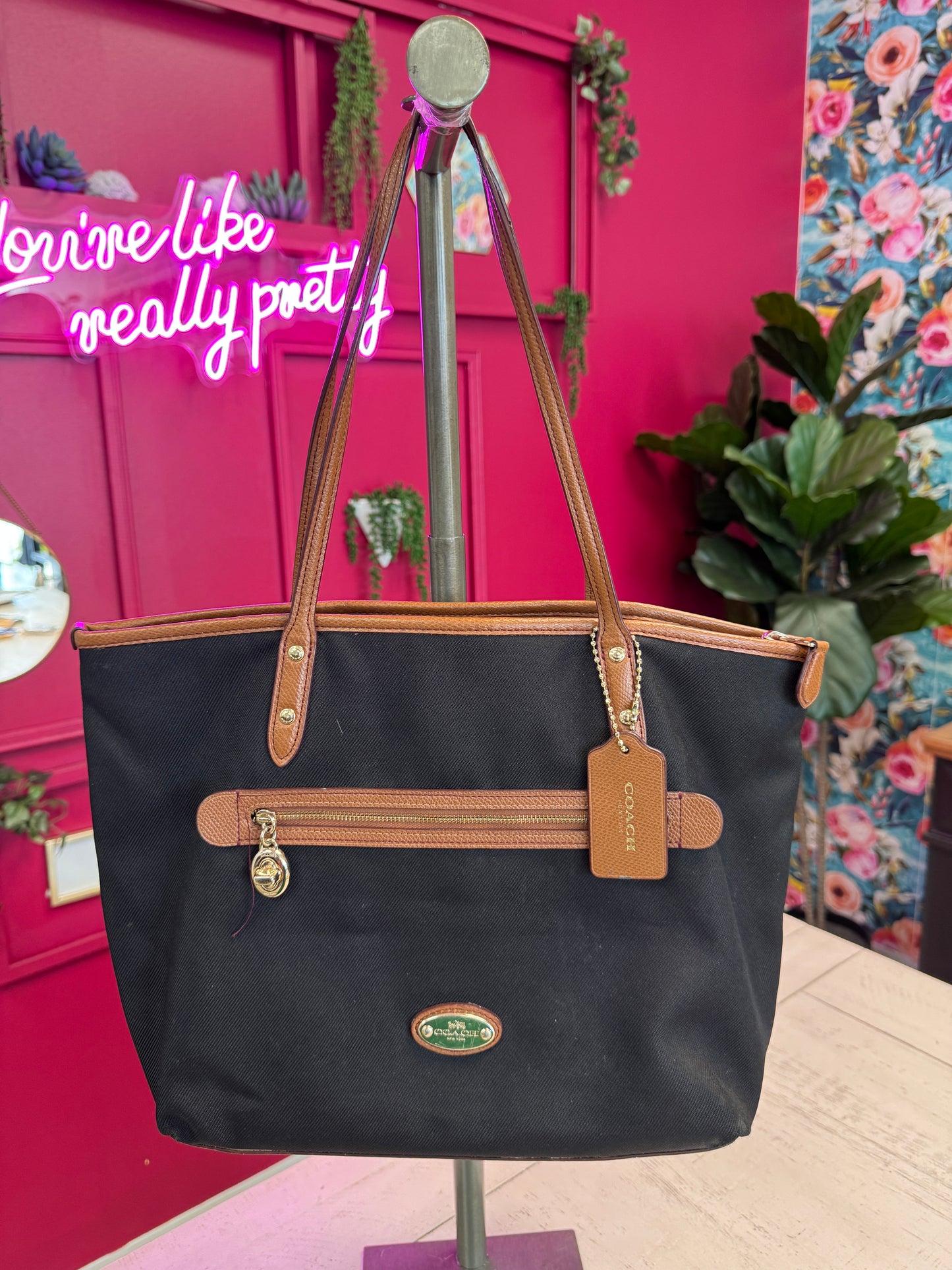 Pre Owned Designer Coach Bag