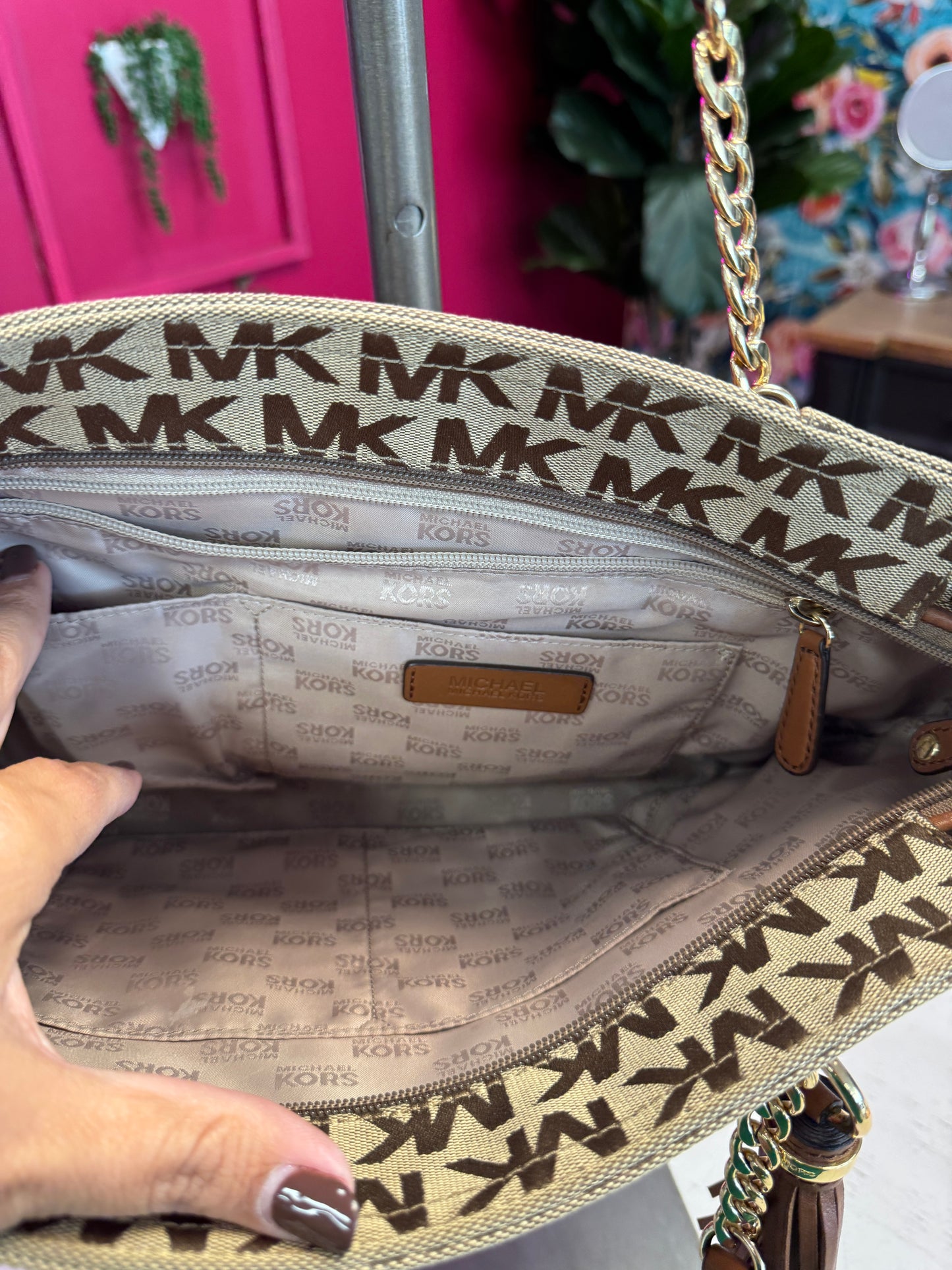 Pre Owned Signature Michael Kors Bag