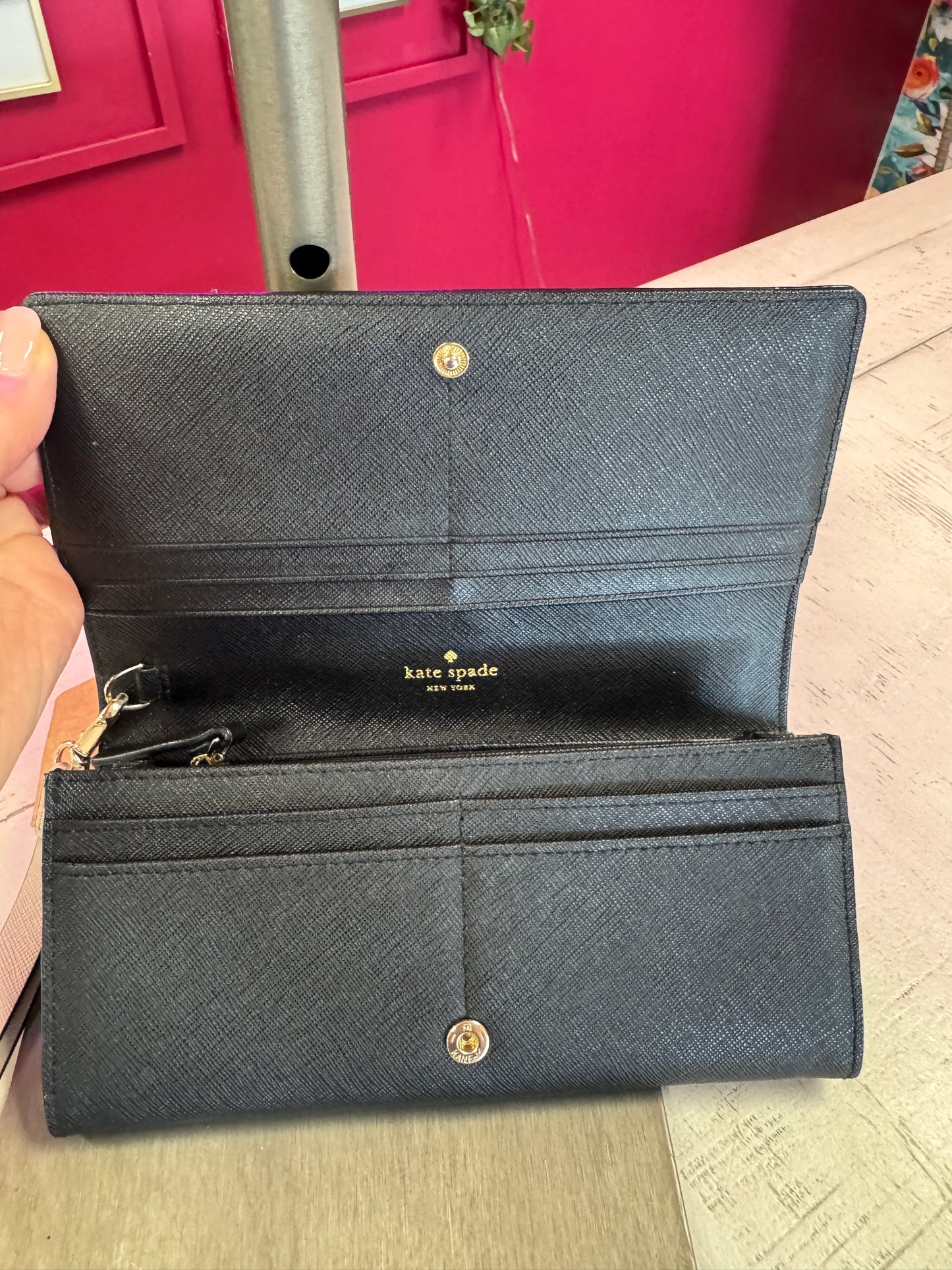 Pre Owned Designer Kate Spade Bow Wallet/Wristlet