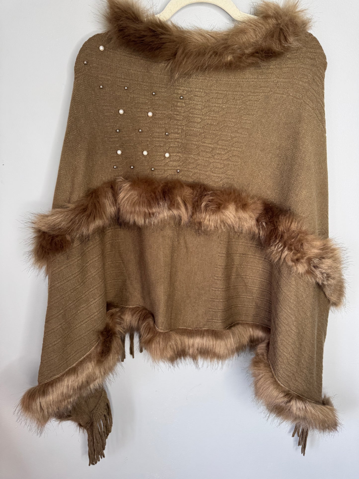 Mintee 16 Fur Trimmed Poncho S/M