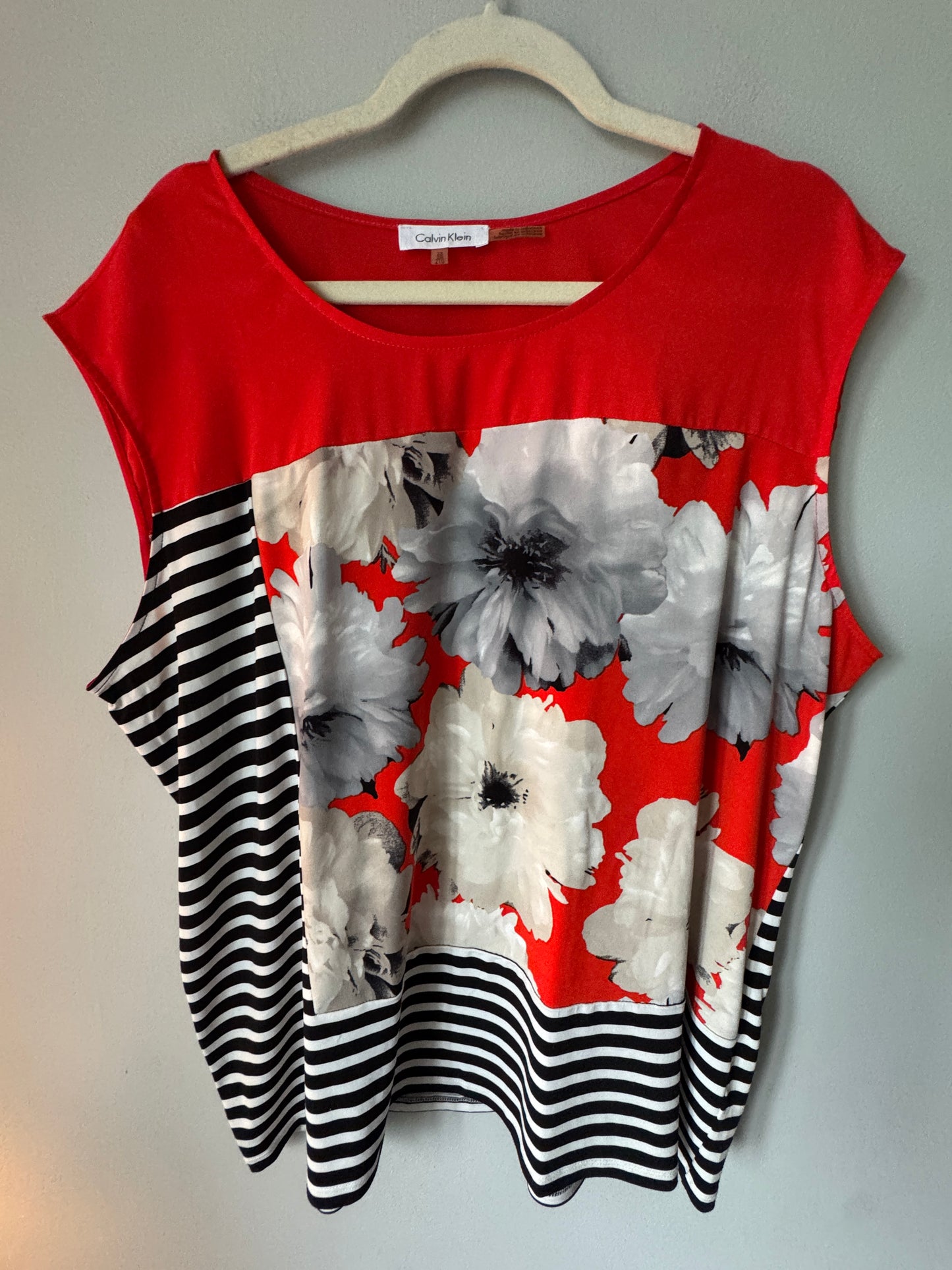 Calvin Klein Size 2X