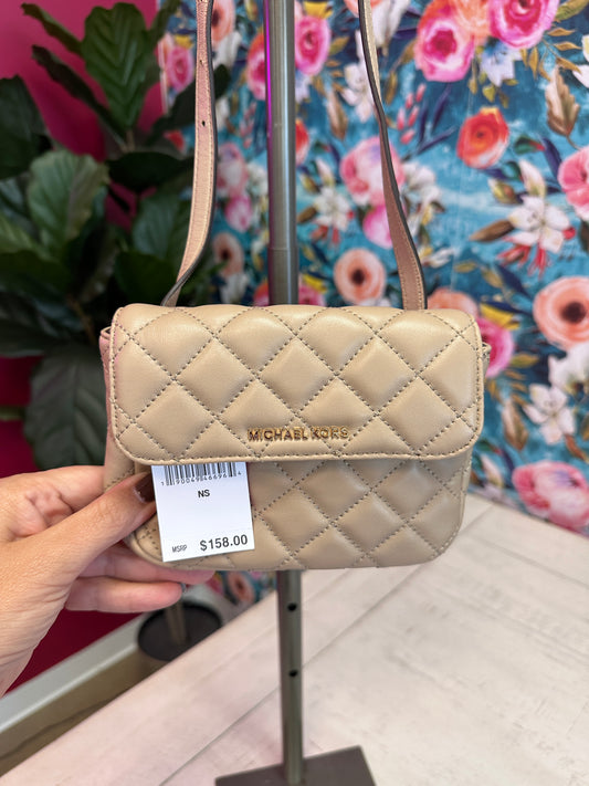 Pre Owned Michael Kors Quilted Beige Belt Bag