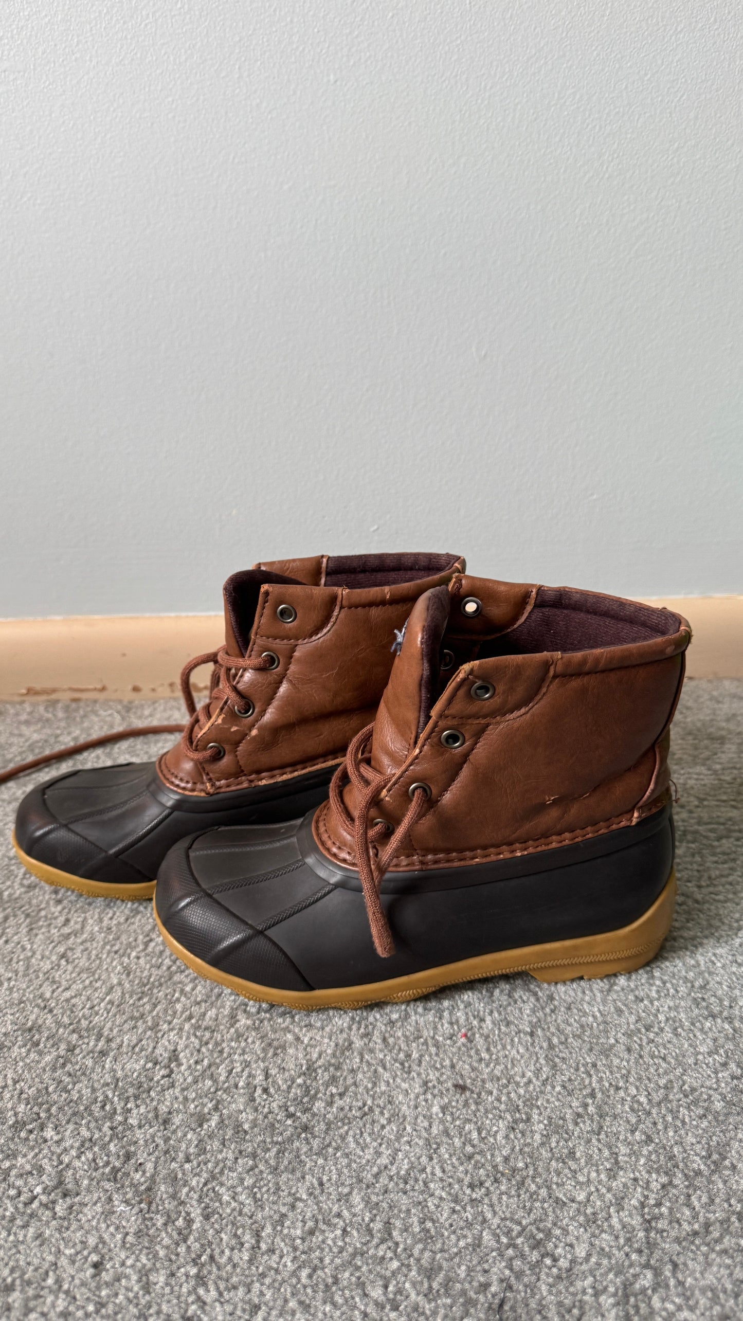 Sperry Kids Boots Size 2M