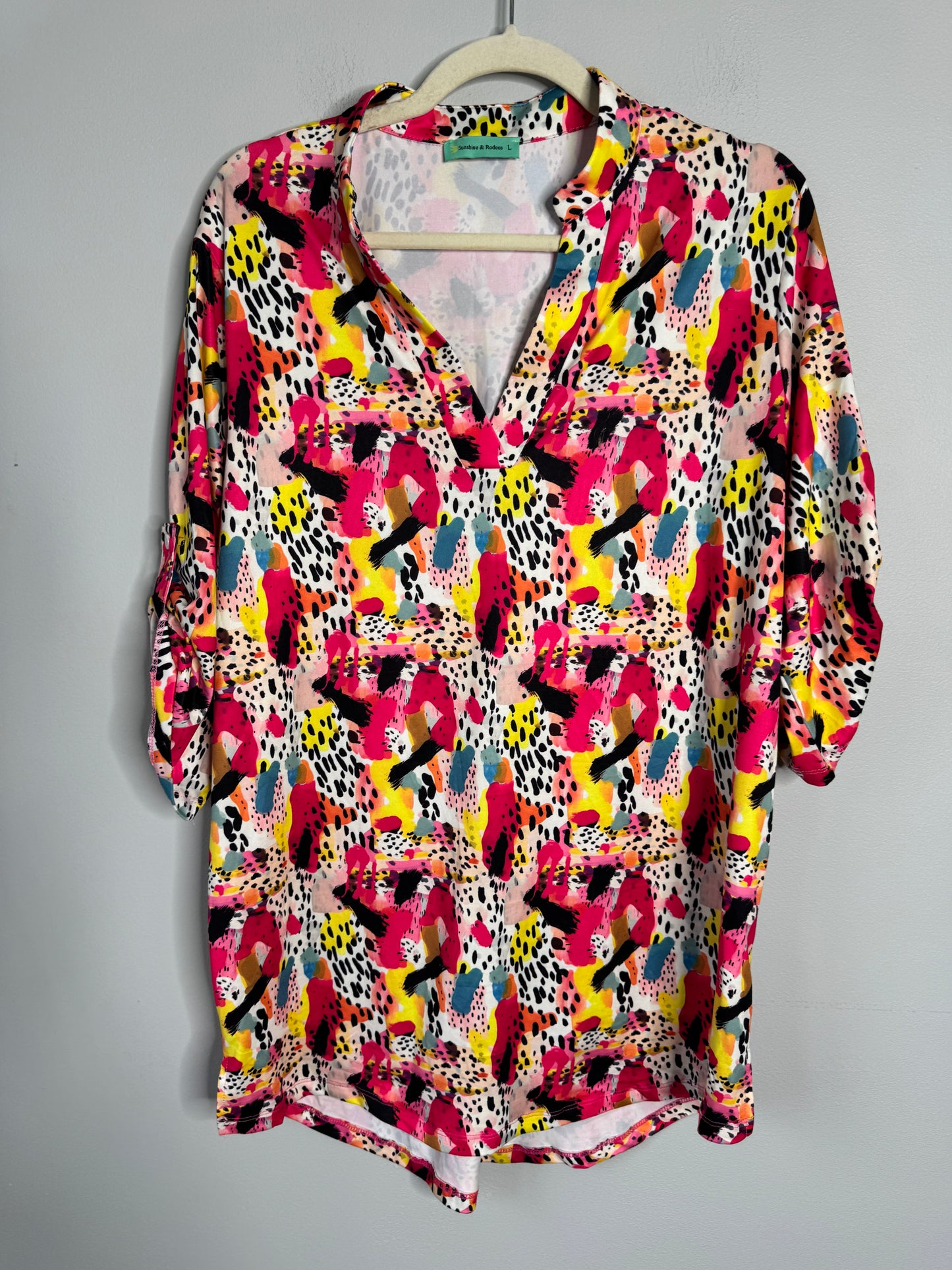 Sunshine & Rodeos Tunic Print Blouse Size L