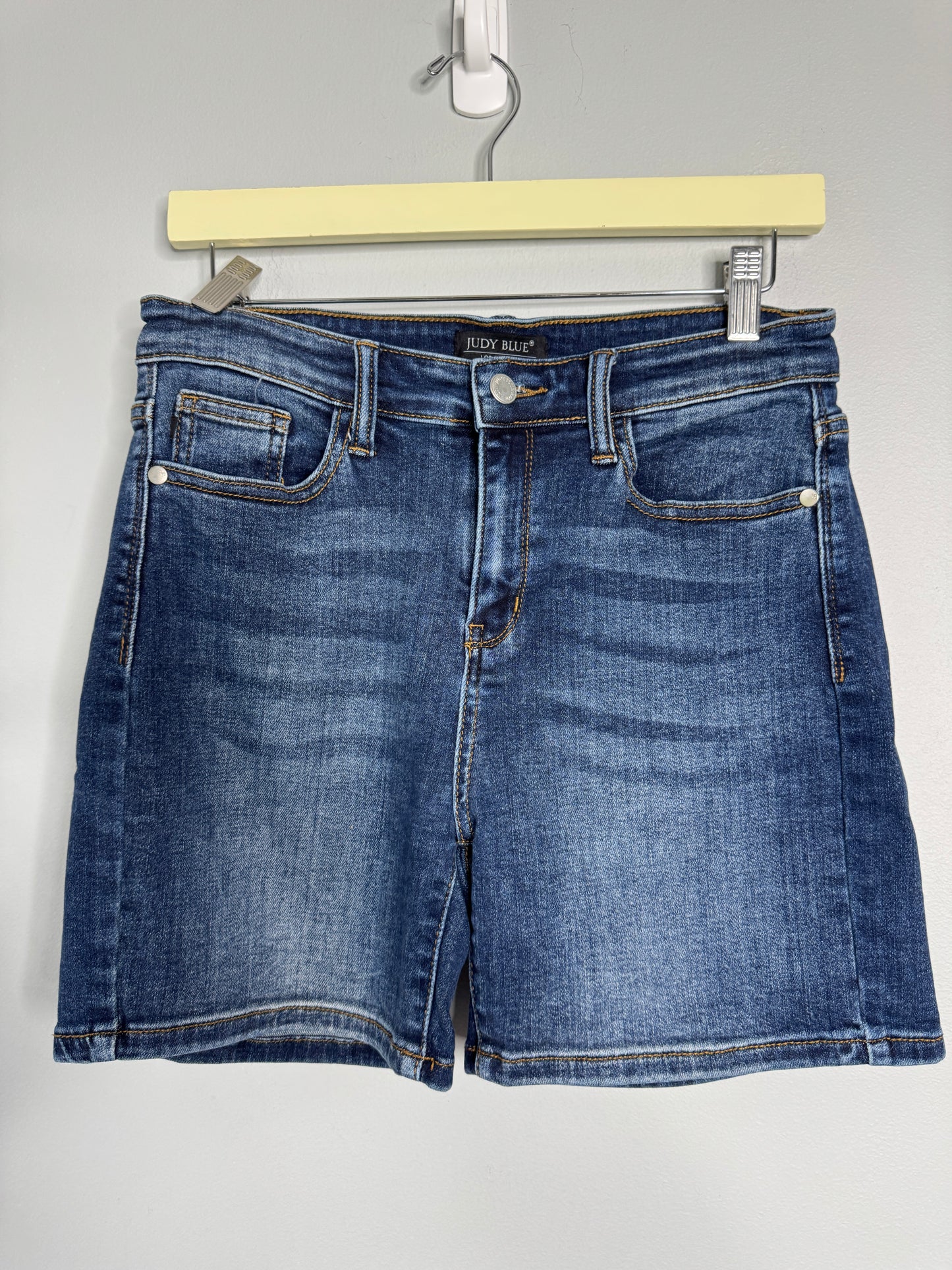 Judy Blue Shorts Size M