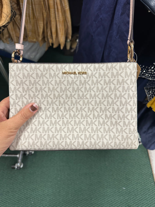 Pre Owned Michael Kors Cross Body