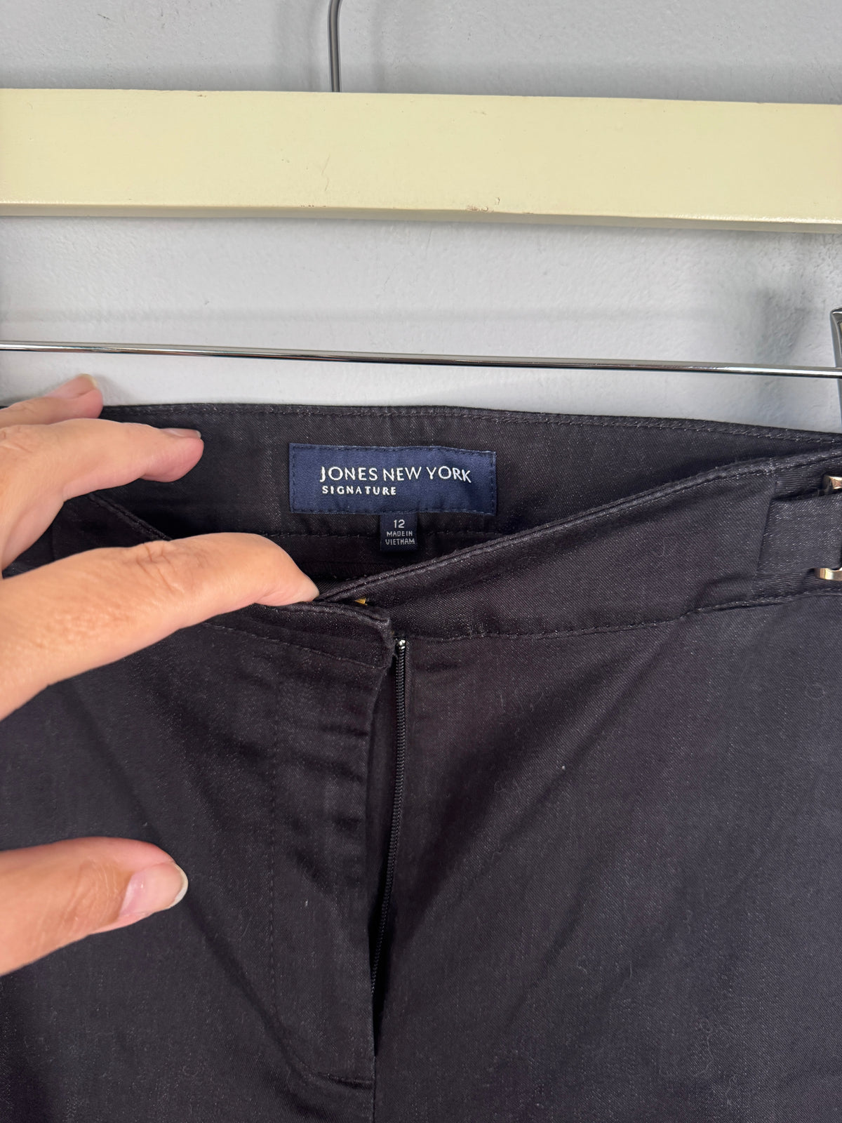 Jones New York Pants Size 12