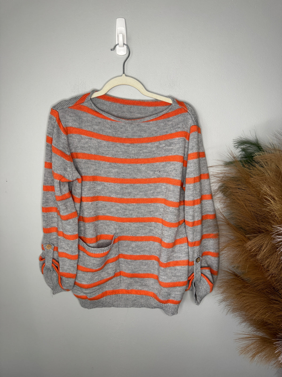 No Brand Sweater Size Large