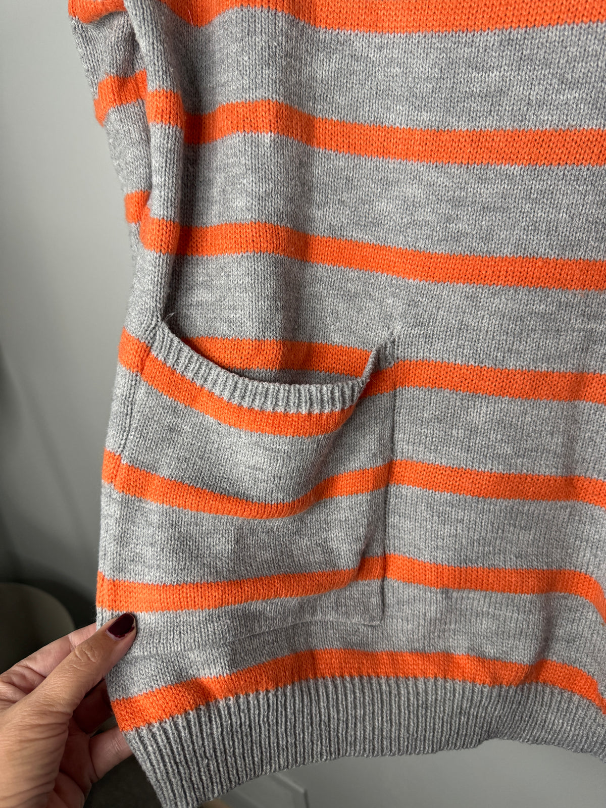 No Brand Sweater Size Large