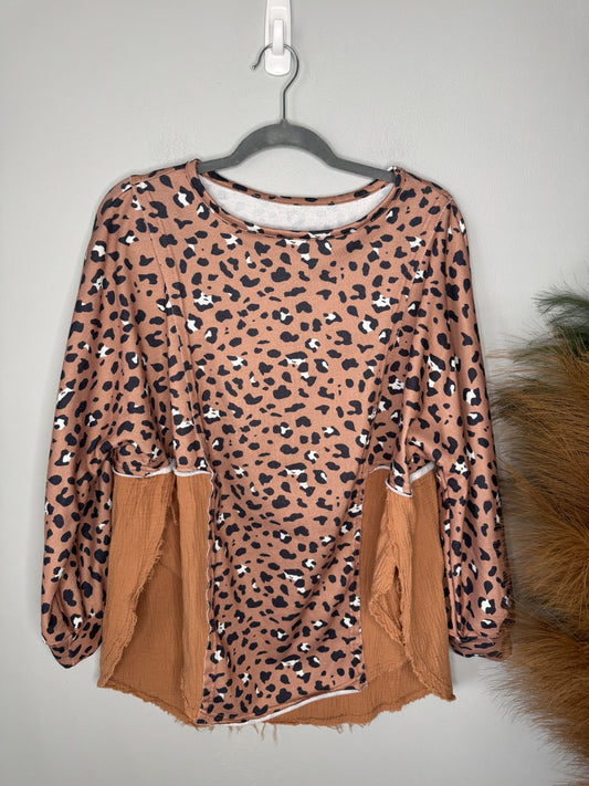 No Brand Leopard Mocha Top Size M