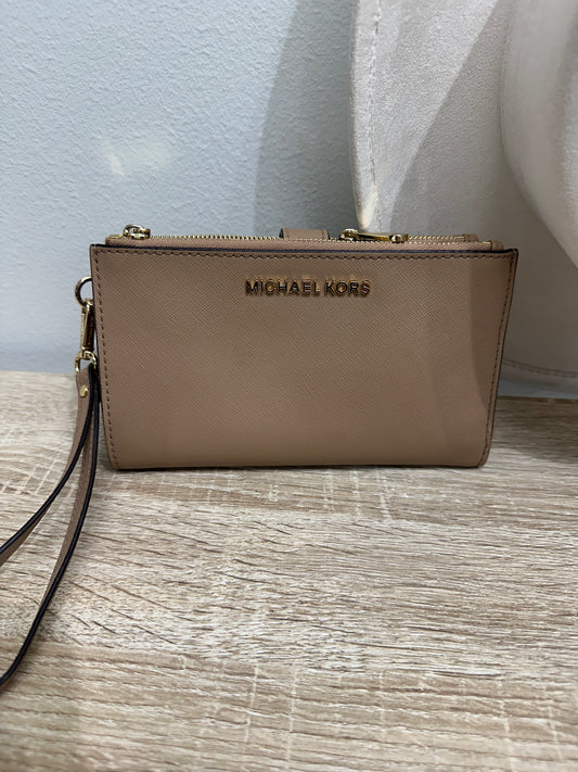 Pre Owned Michael Kors Wallet