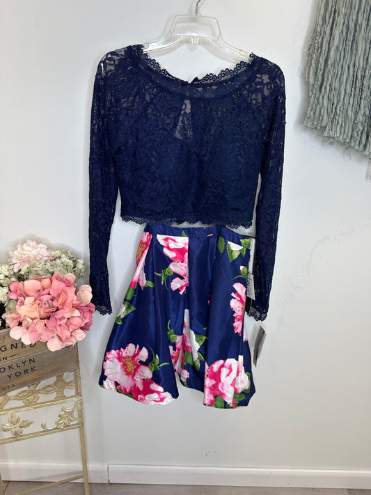 NWT Pre Owned Sequin Hearts 2pc Set