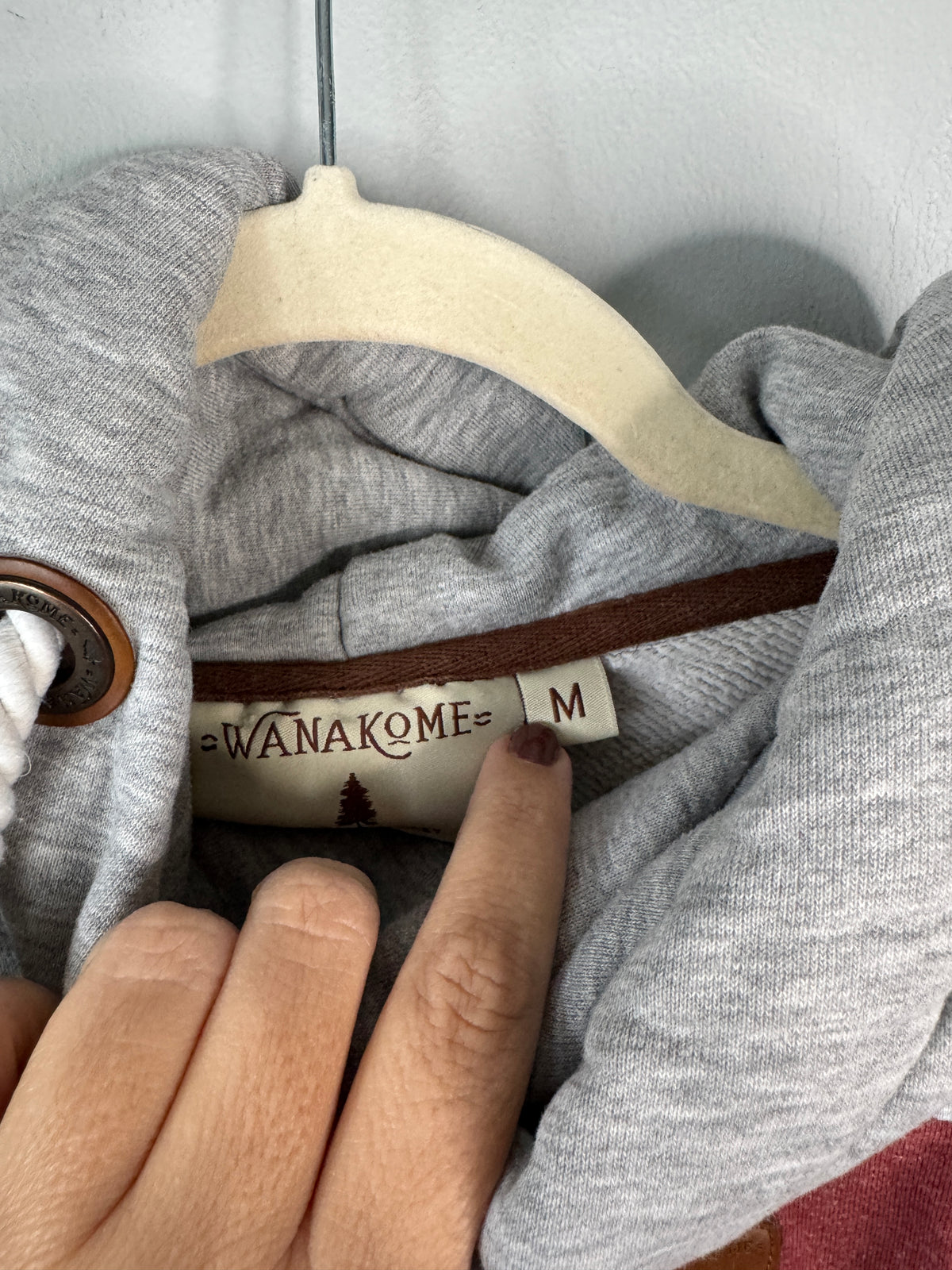 Wanakome Colorblock Hoodie Size M