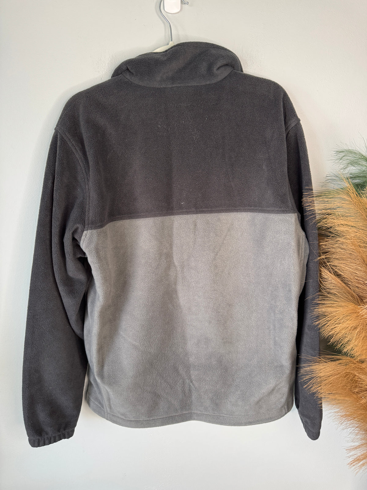 Men's Columbia Jacket Size Large