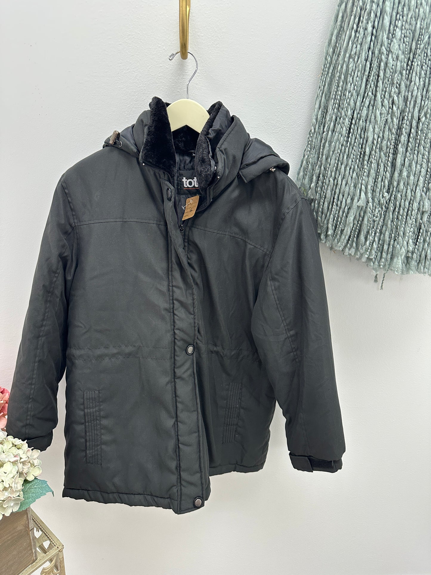 Pre Owned Assorted Coats and Tops