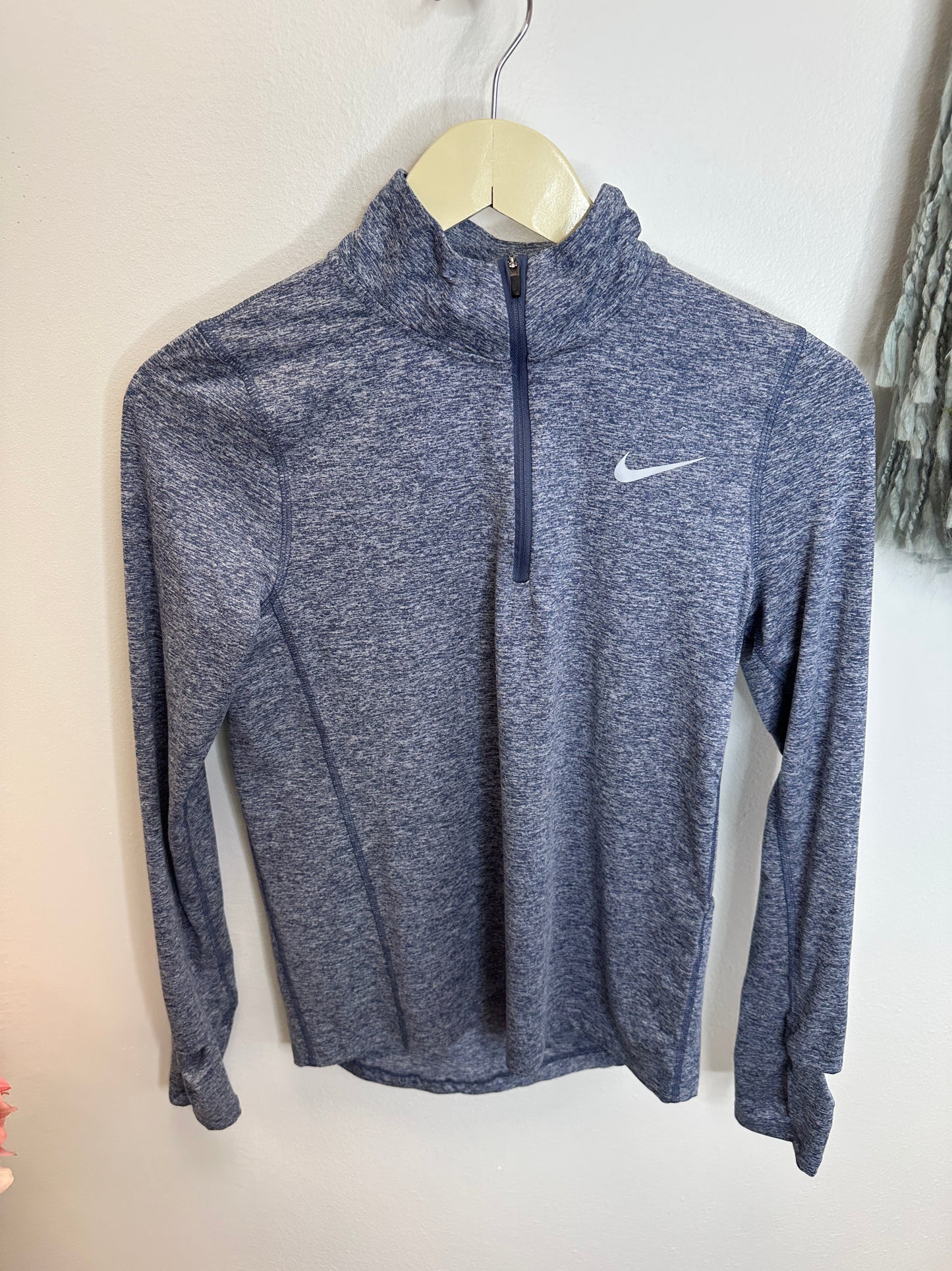 Pre Owned Contemporary Women Items