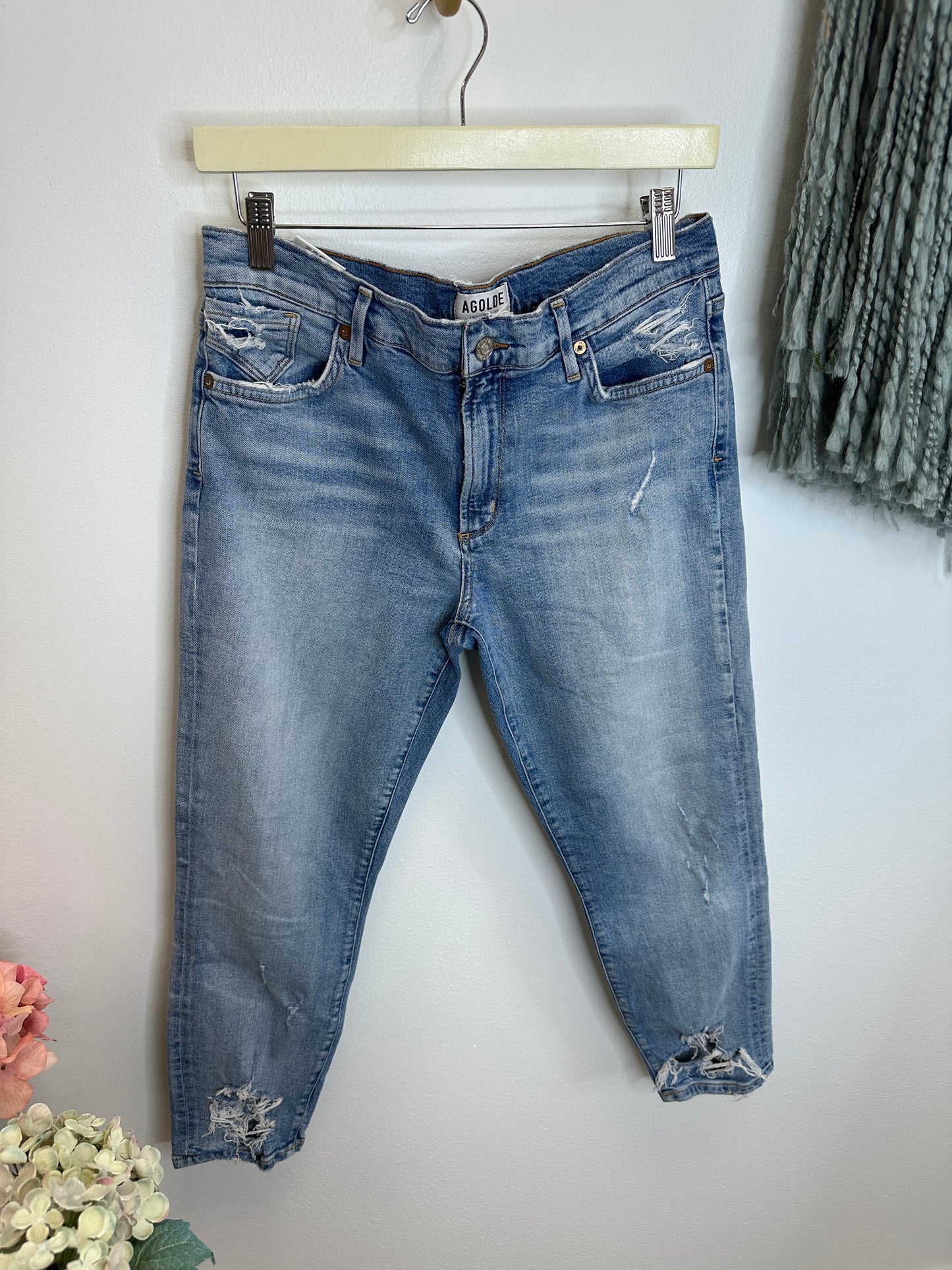 Pre Owned Contemporary Women Items