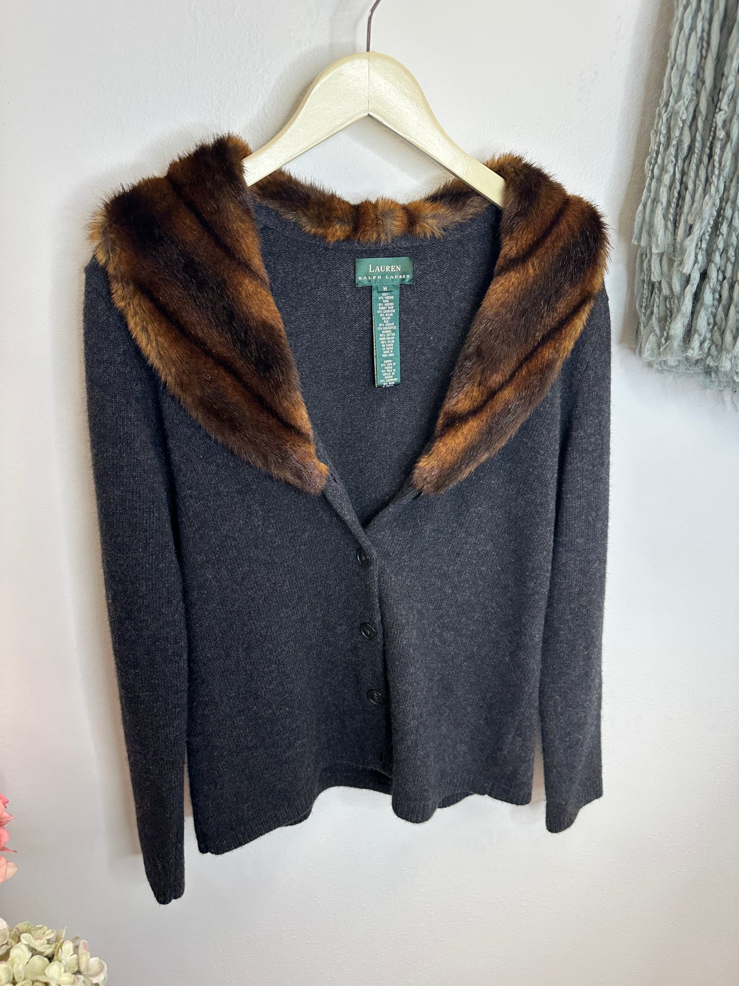 Pre Owned Name Brand Ladies Apparel