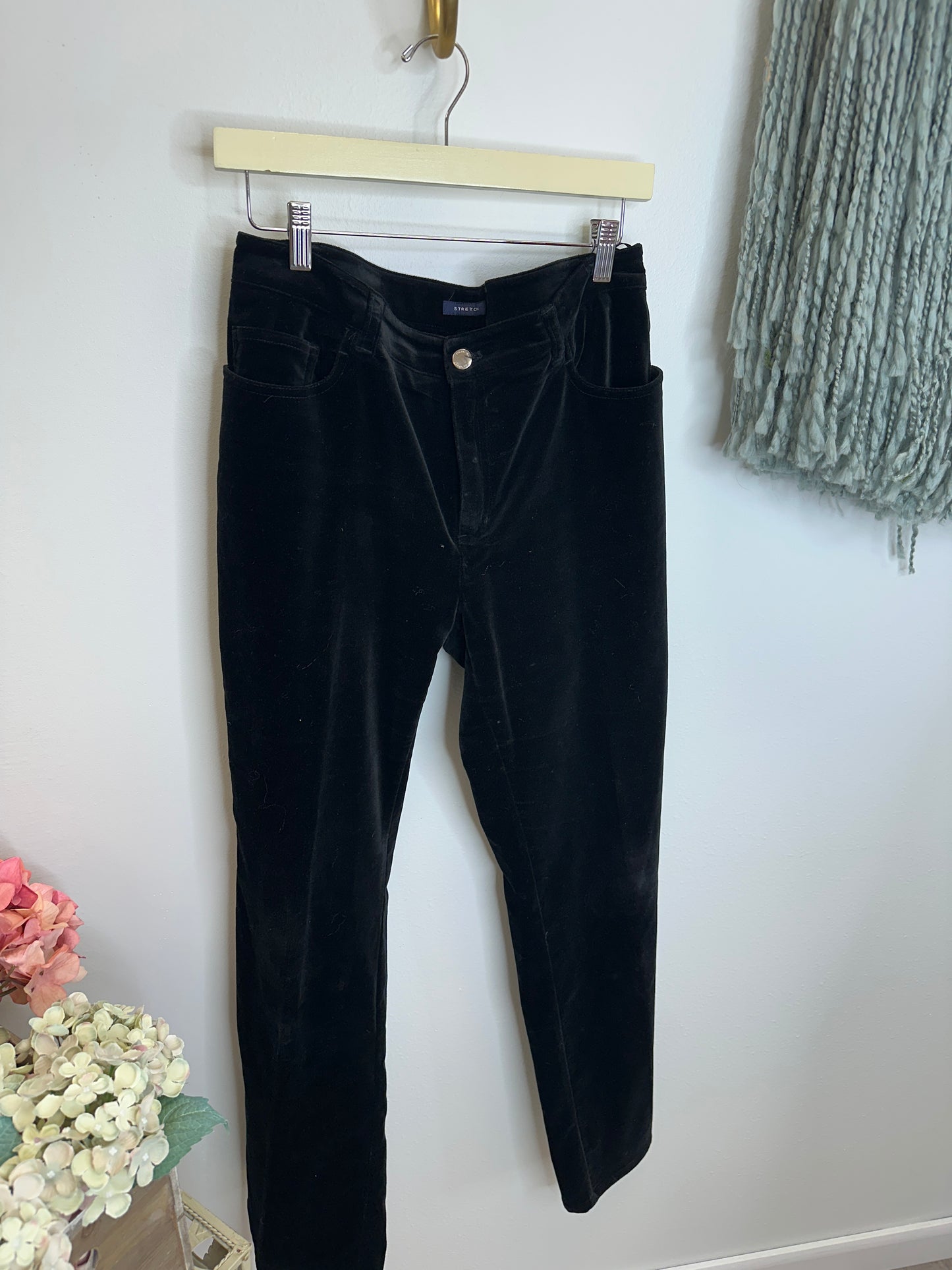 Pre Owned Name Brand Ladies Apparel