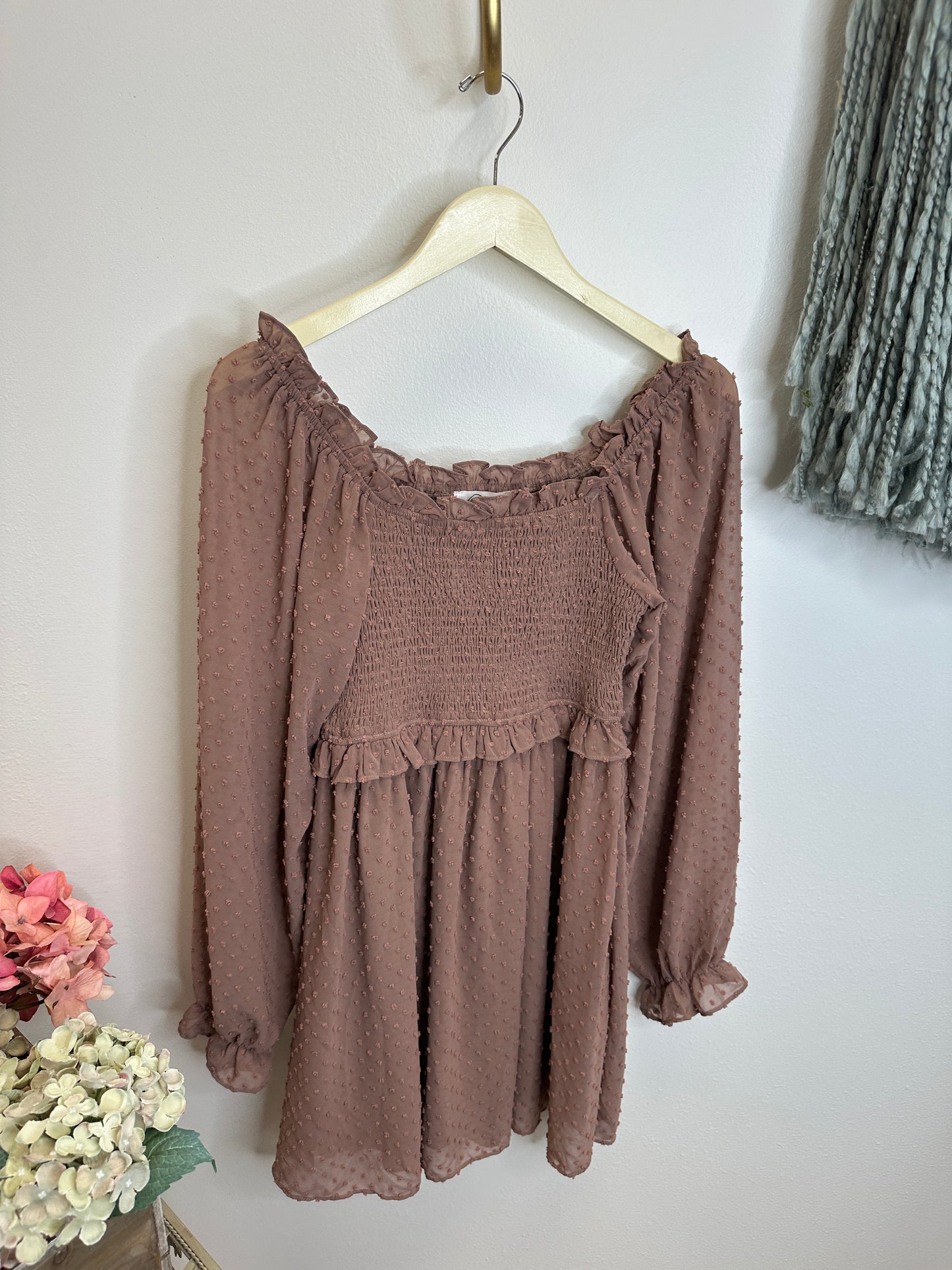 Pre Owned Juniors Tops, Dresses and Skirts